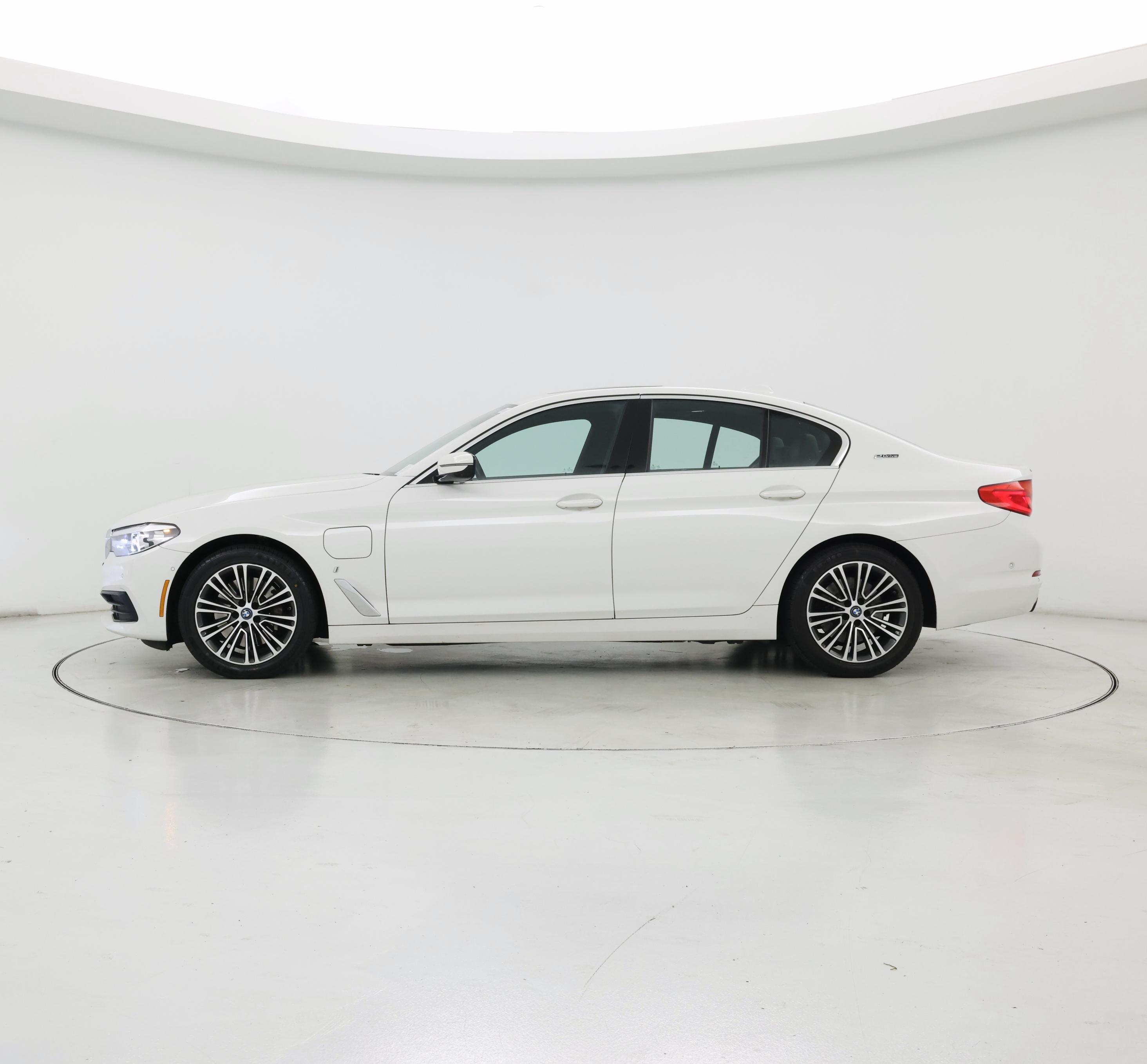 Thumbnail: 2019 BMW 5 Series - 3