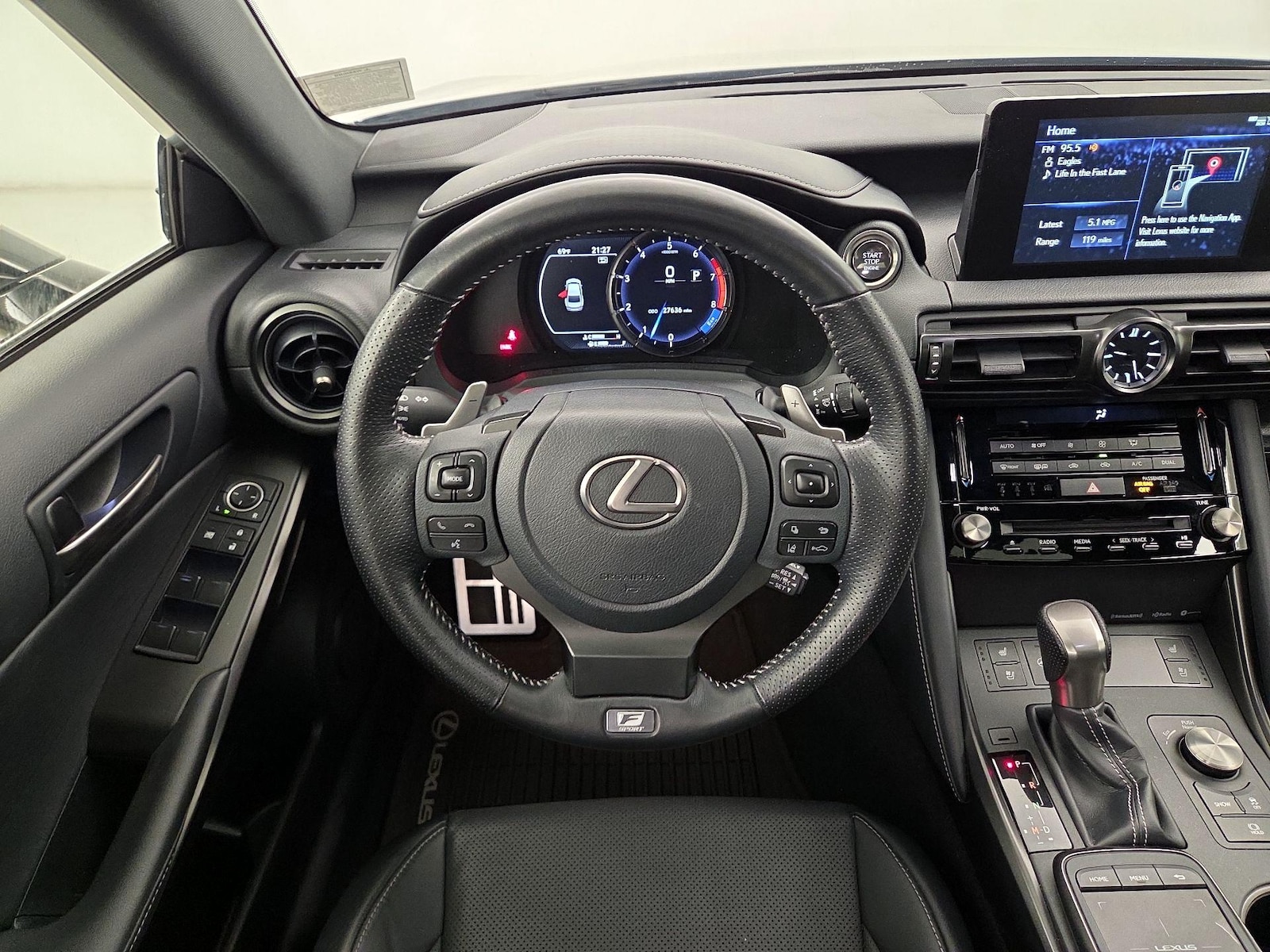 2023 Lexus IS 350 F SPORT - Photo 11