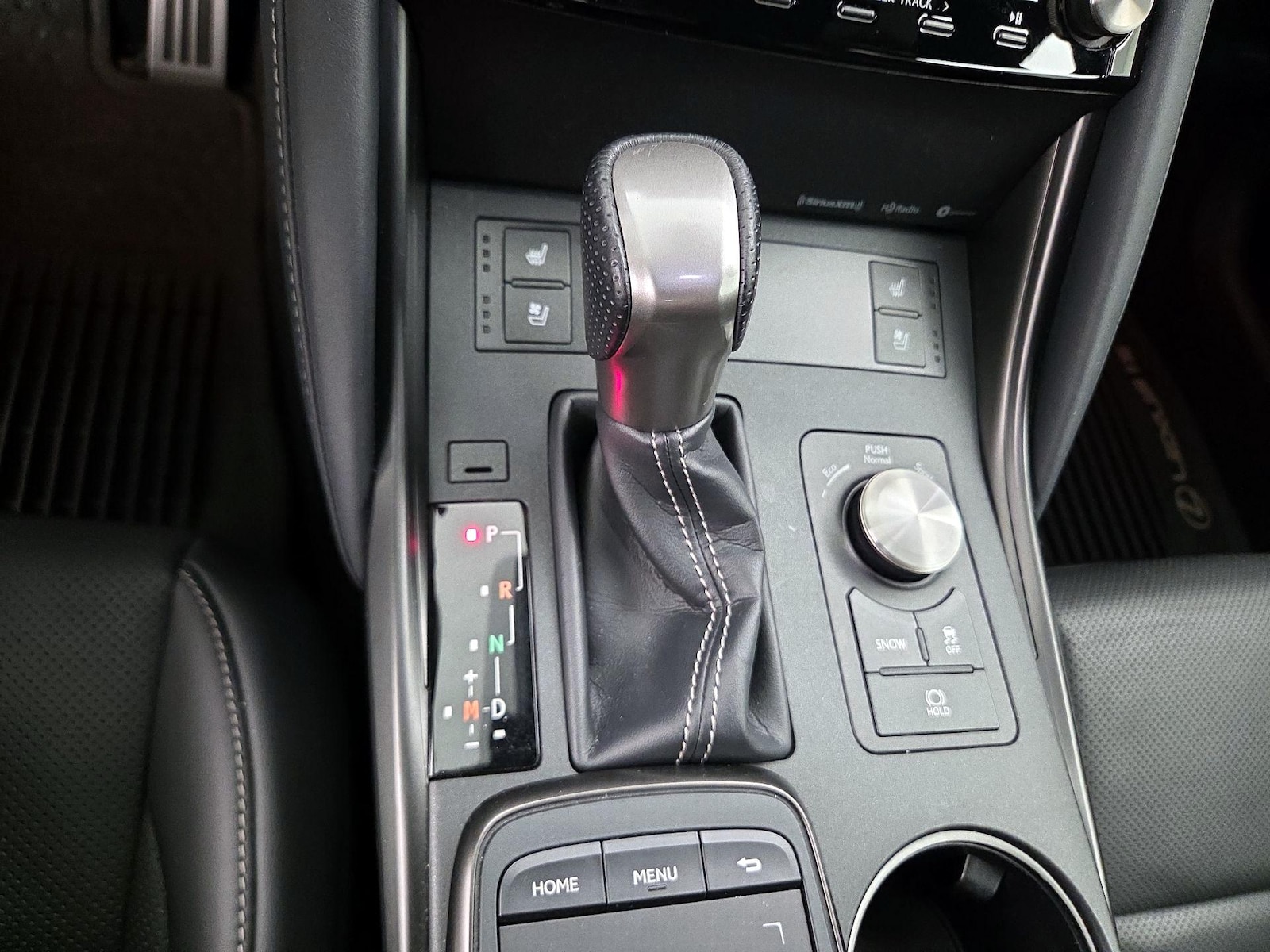 2023 Lexus IS 350 F SPORT - Photo 18