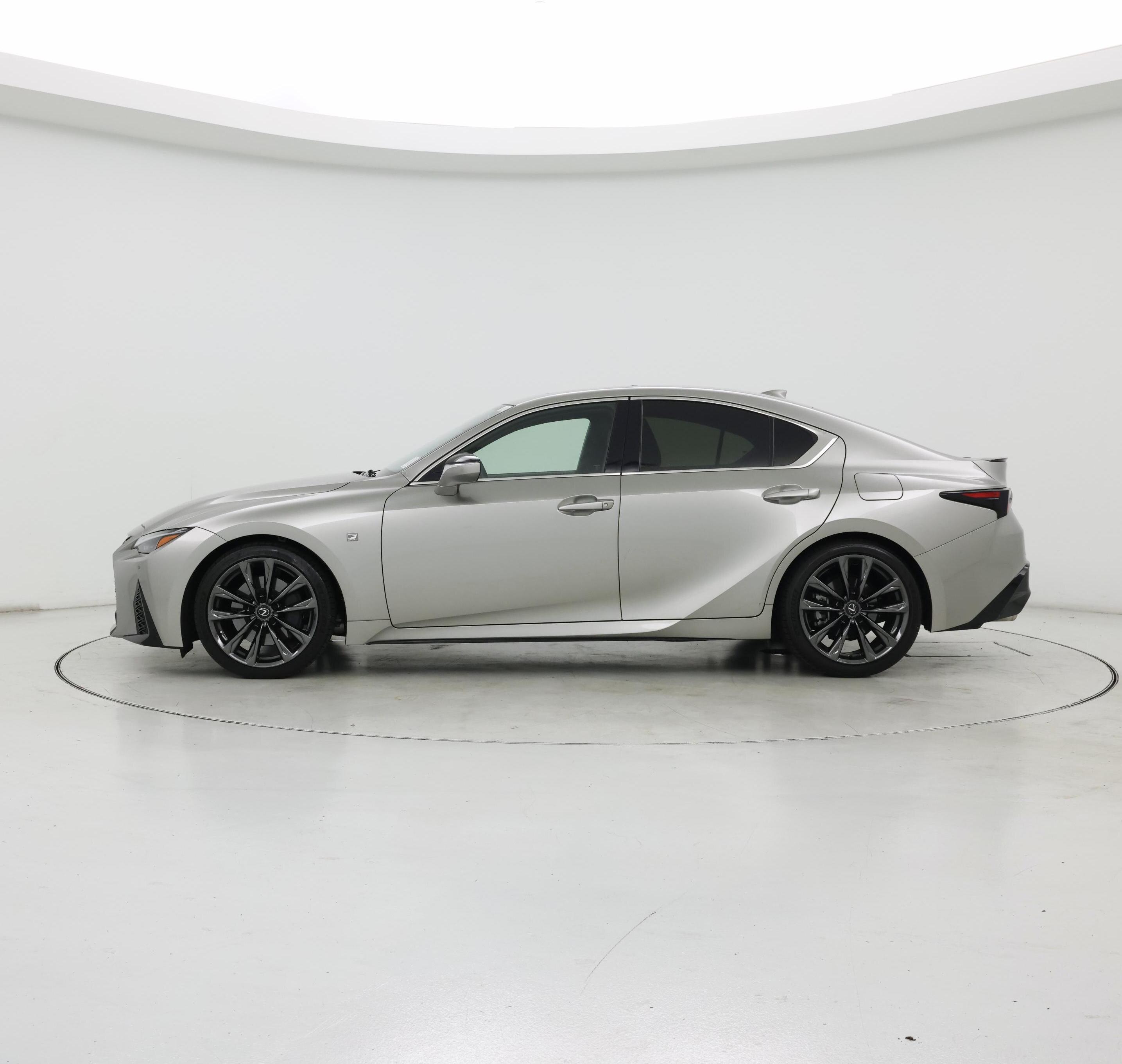 Thumbnail: 2023 Lexus IS - 3