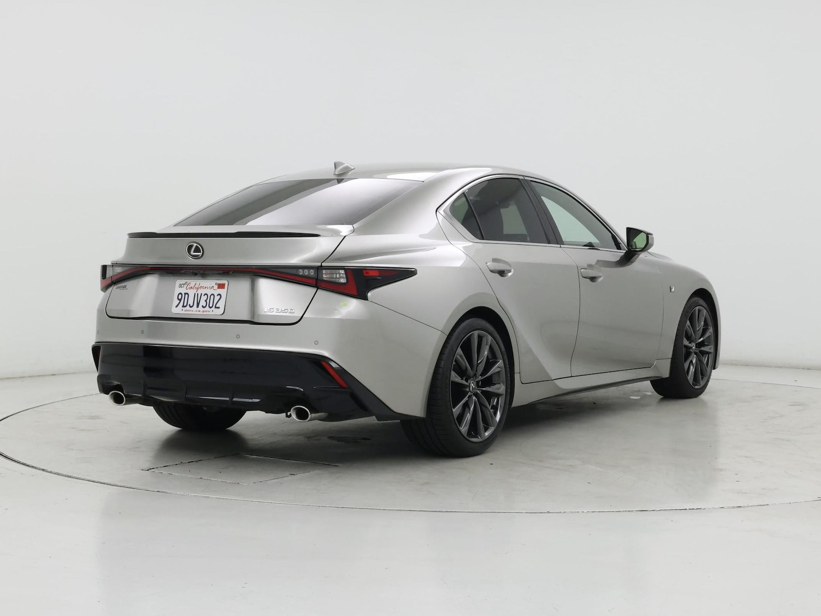 2023 Lexus IS 350 F SPORT - Photo 9