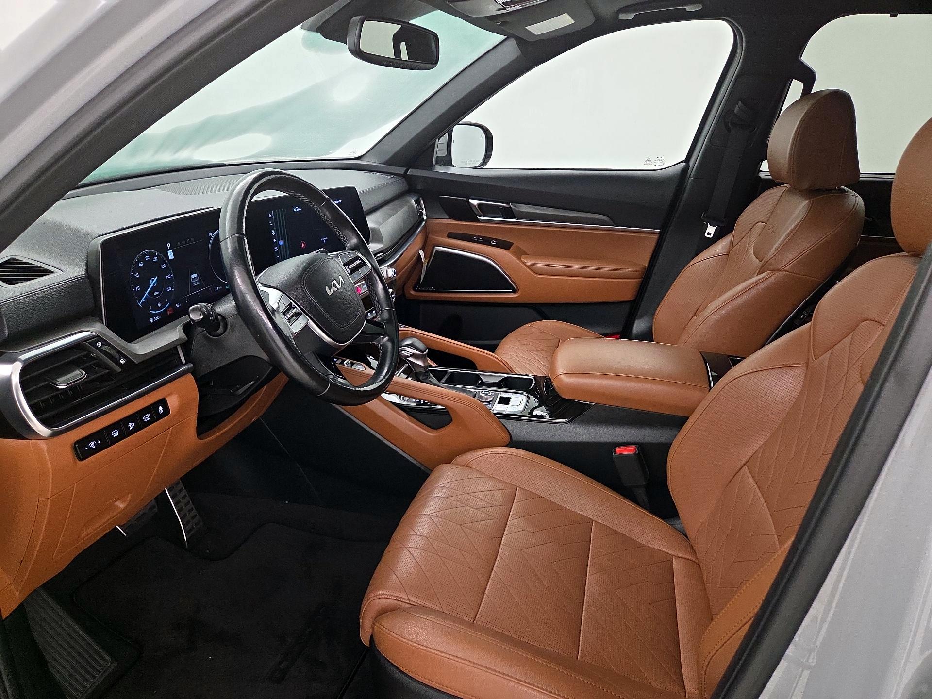 Thumbnail: 2023 Kia Telluride - 11