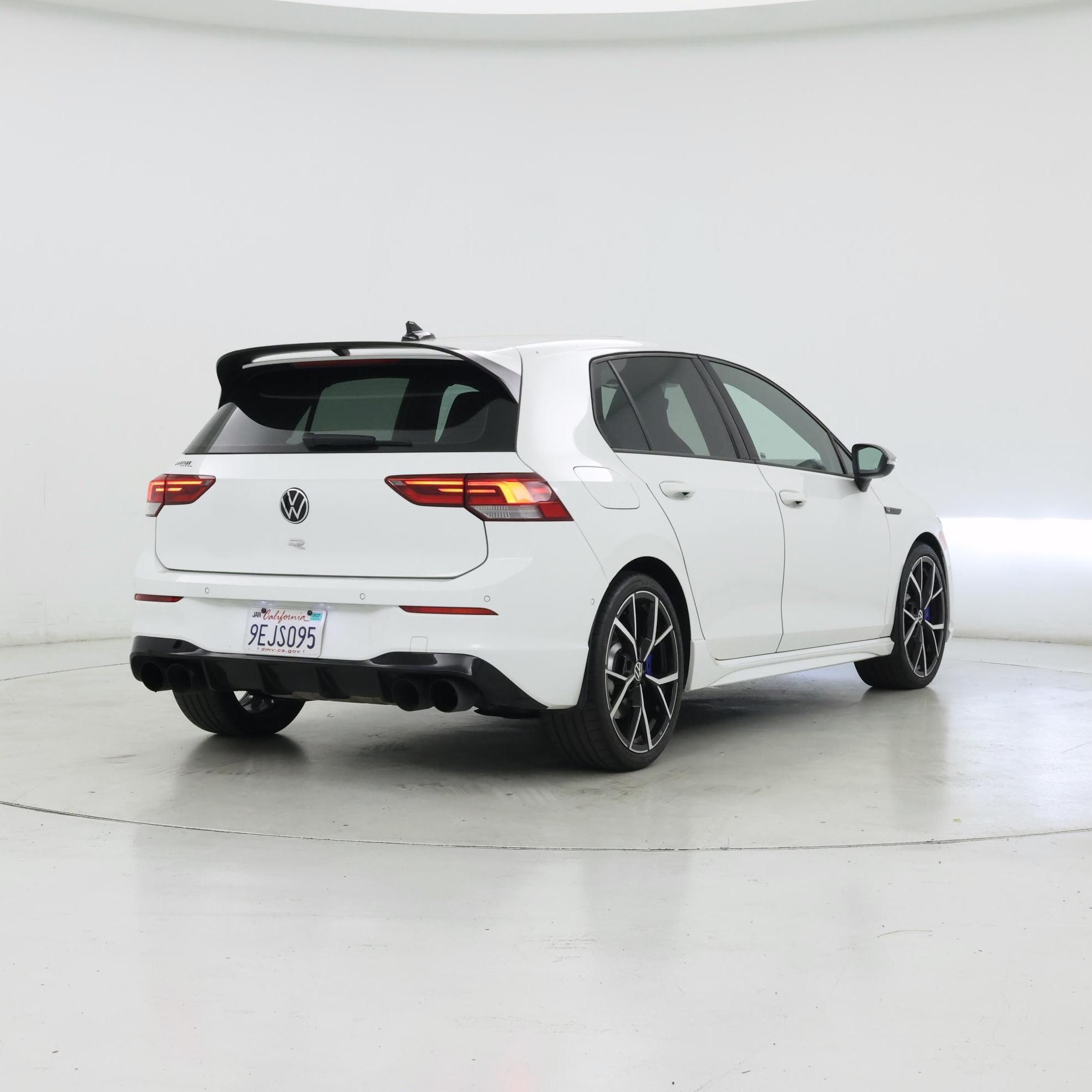 Thumbnail: 2023 Volkswagen Golf - 8