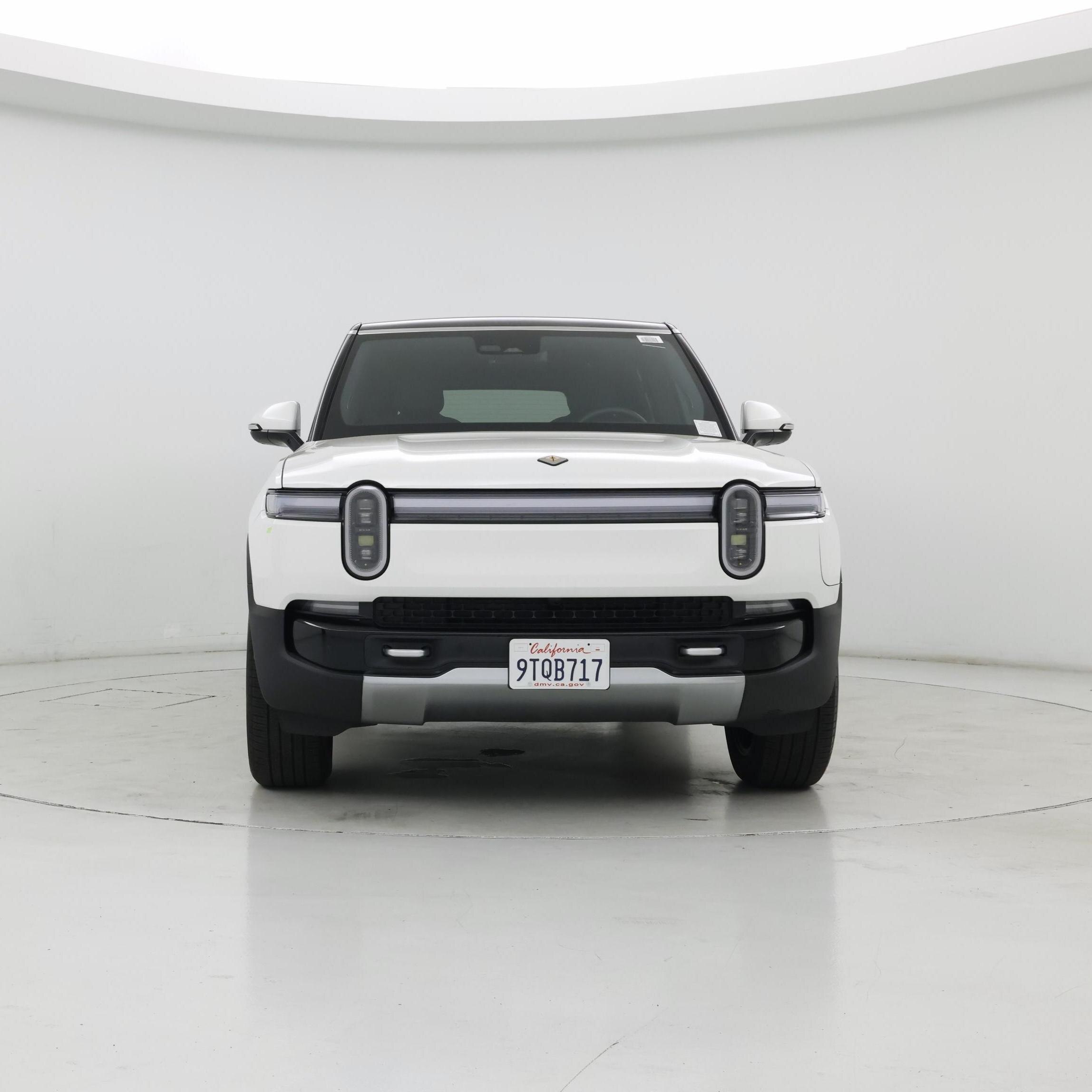 Thumbnail: 2025 Rivian R1S - 5