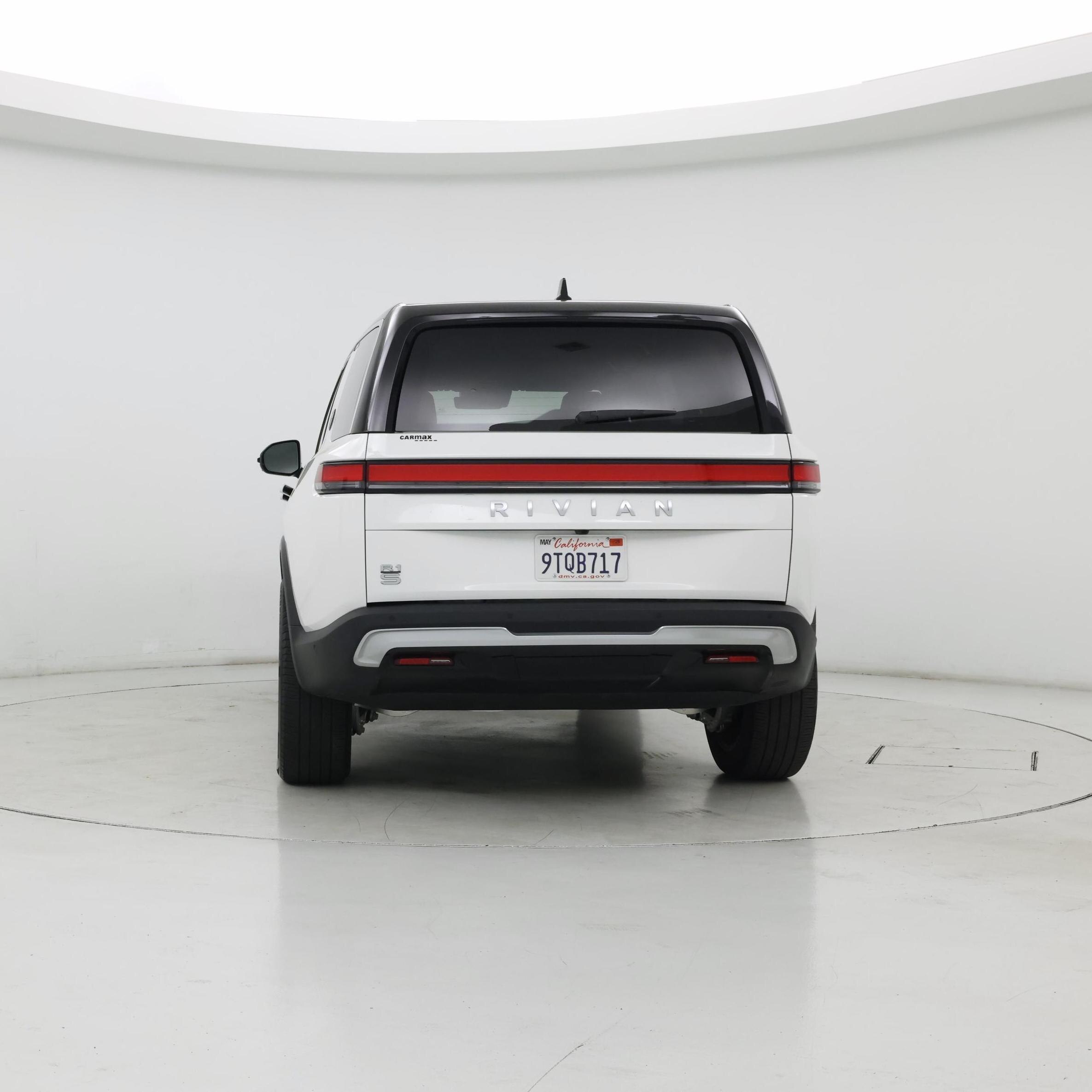 Thumbnail: 2025 Rivian R1S - 6