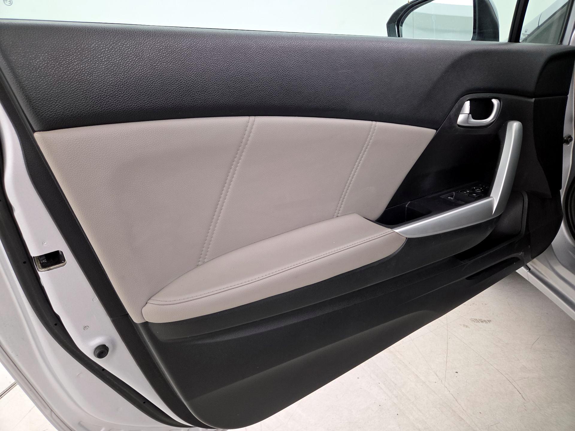 Thumbnail: 2014 Honda Civic - 12