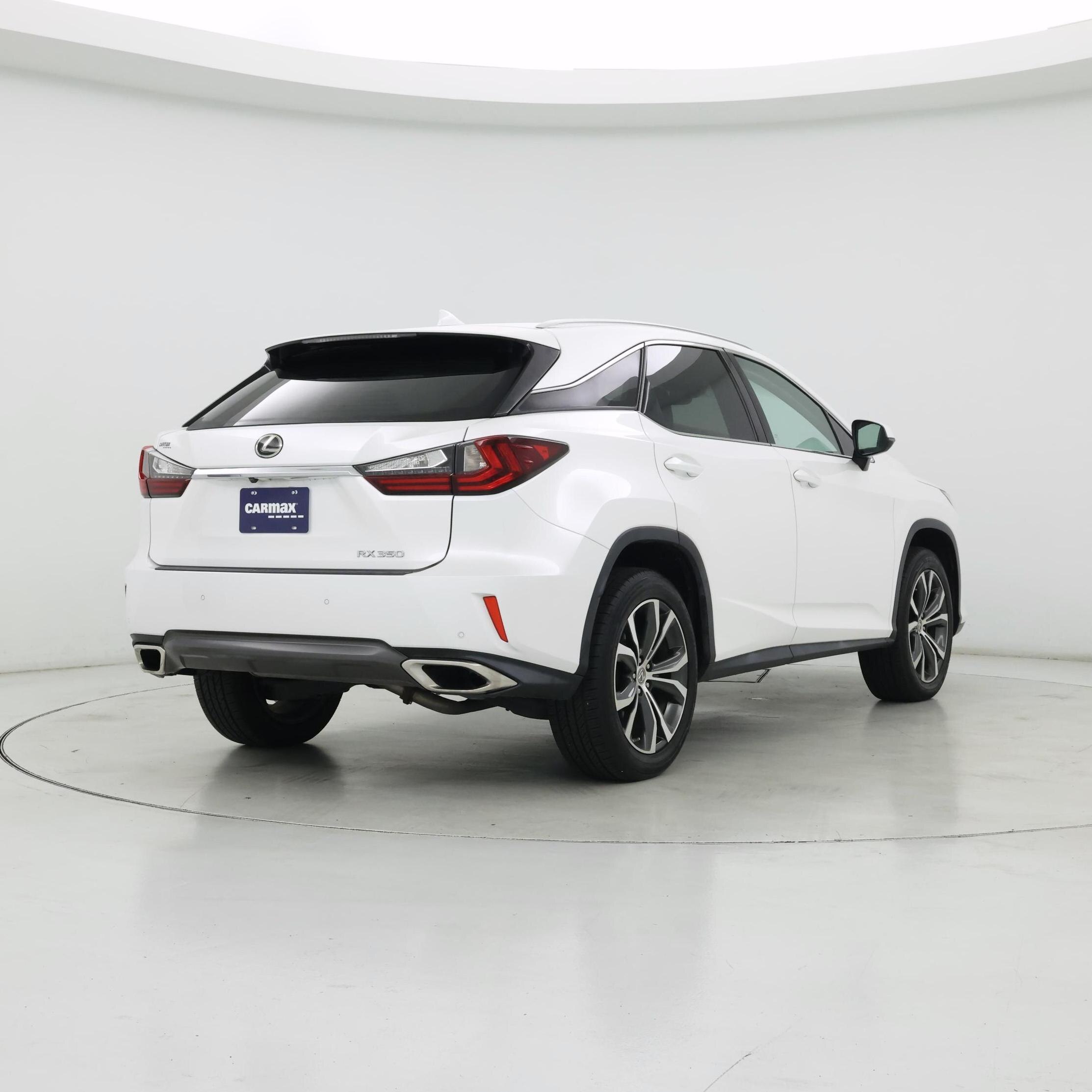 Thumbnail: 2017 Lexus RX - 8
