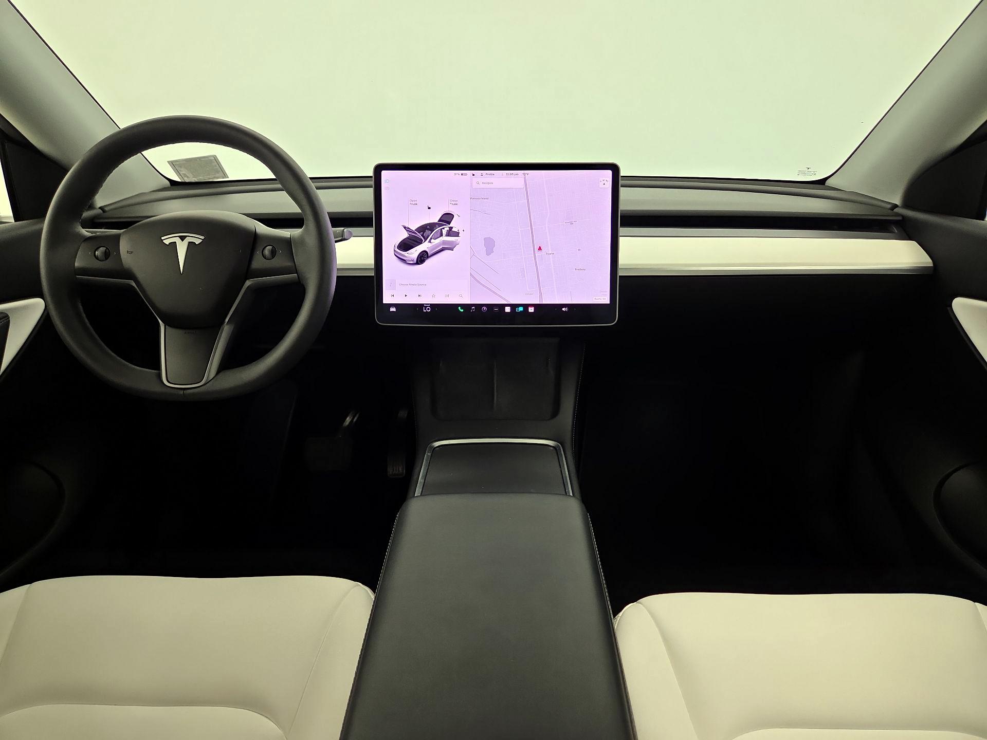 Thumbnail: 2022 Tesla Model Y - 9
