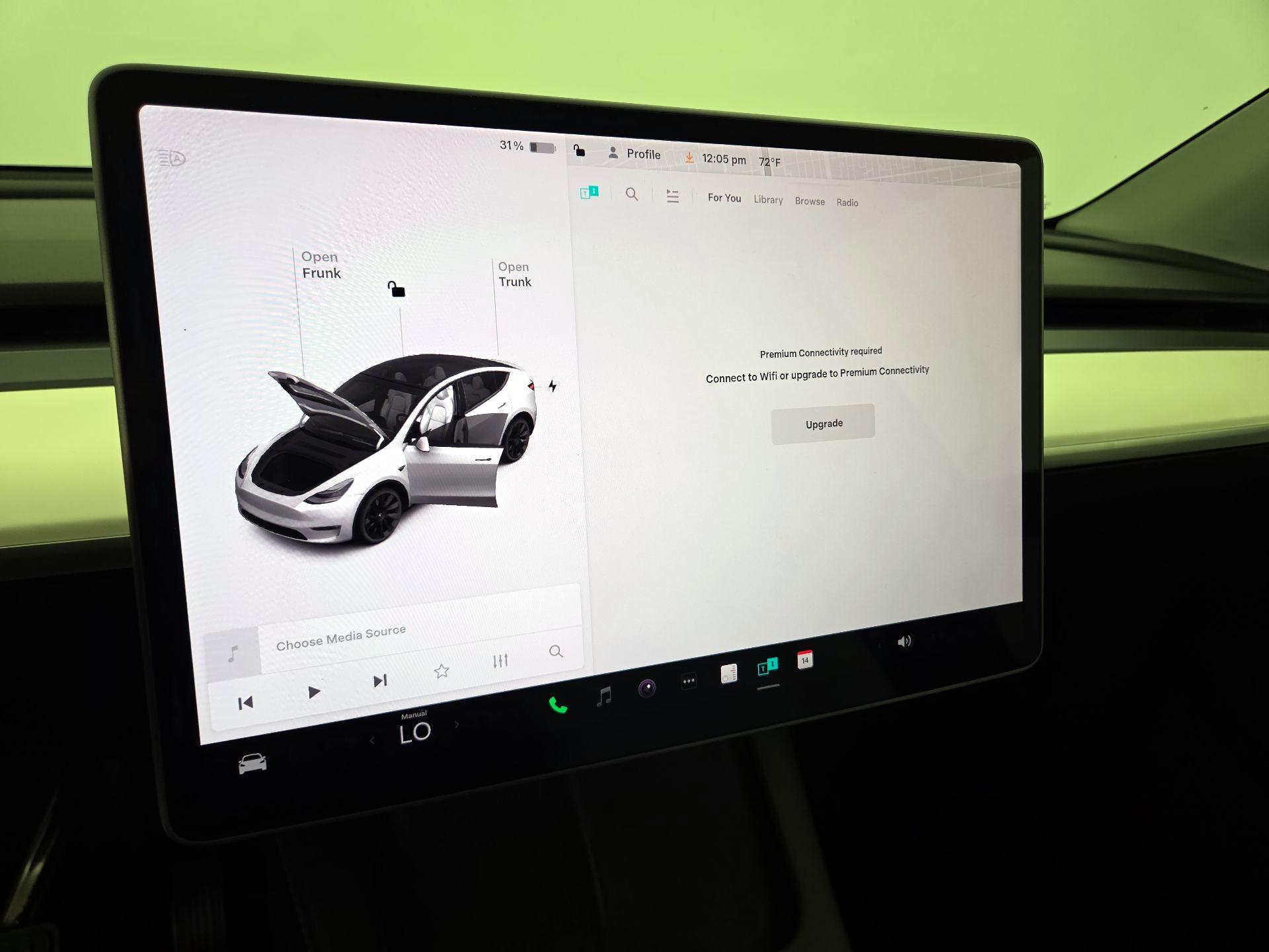 Thumbnail: 2022 Tesla Model Y - 15