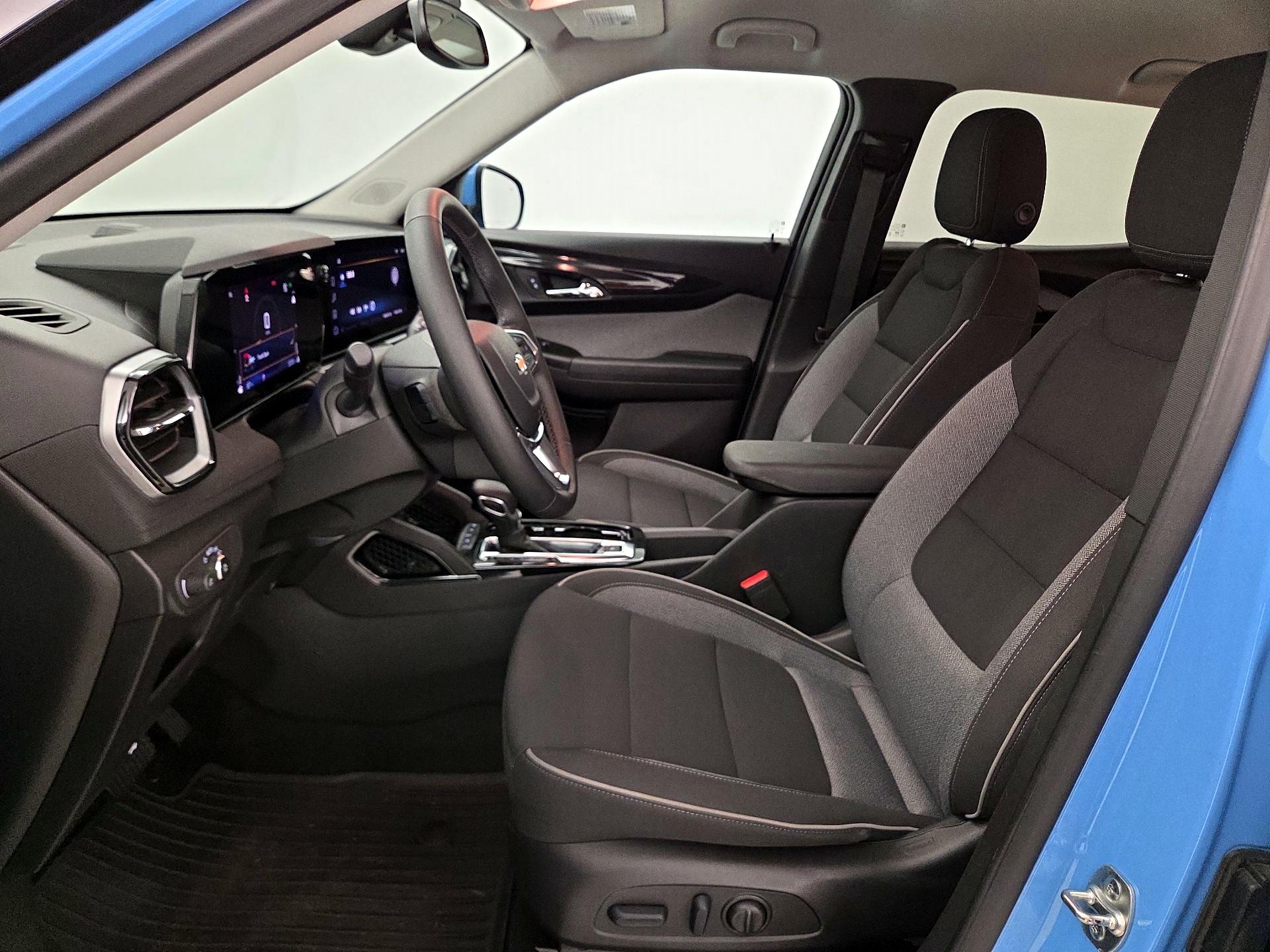 Thumbnail: 2024 Chevrolet TrailBlazer - 11
