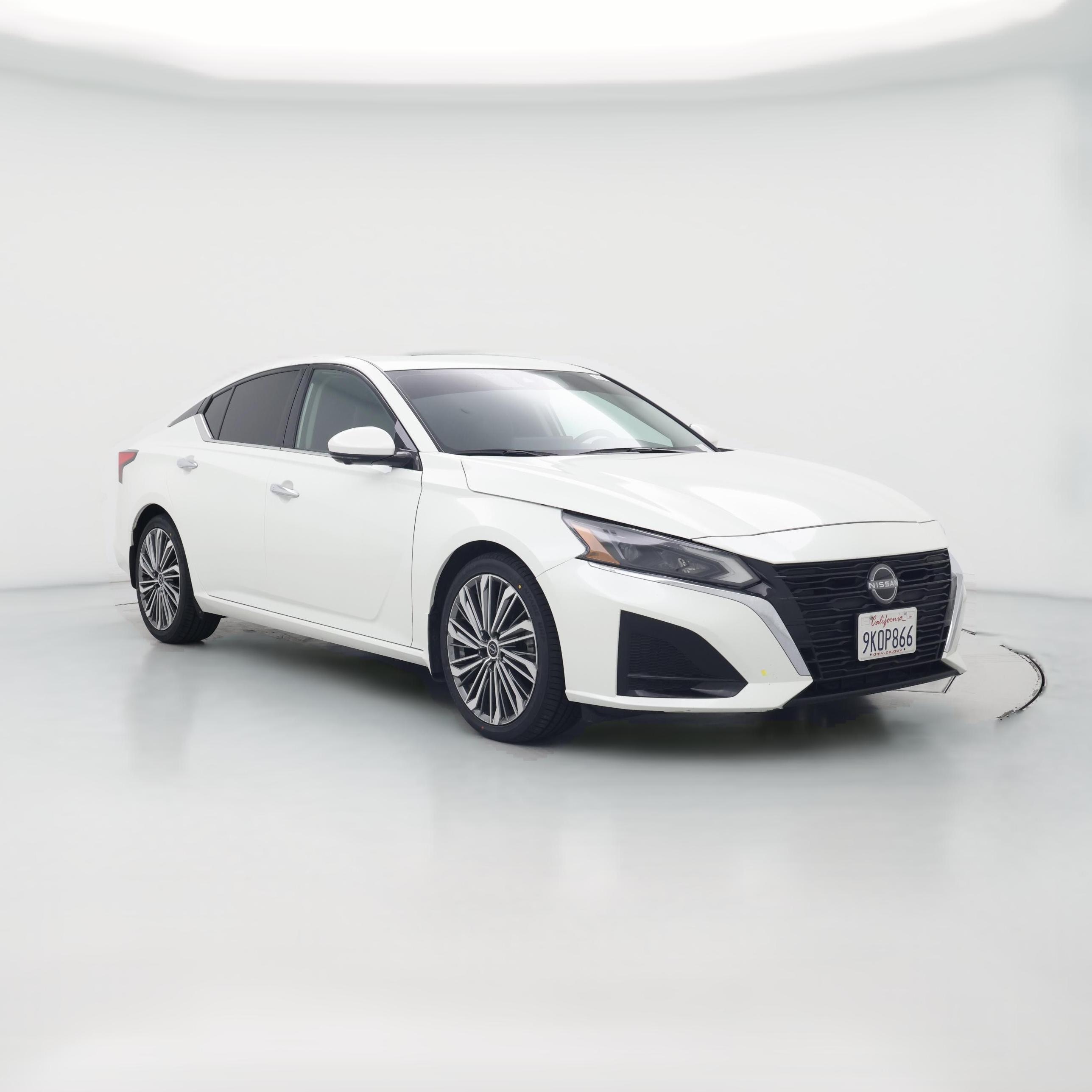 Thumbnail: 2023 Nissan Altima - 1