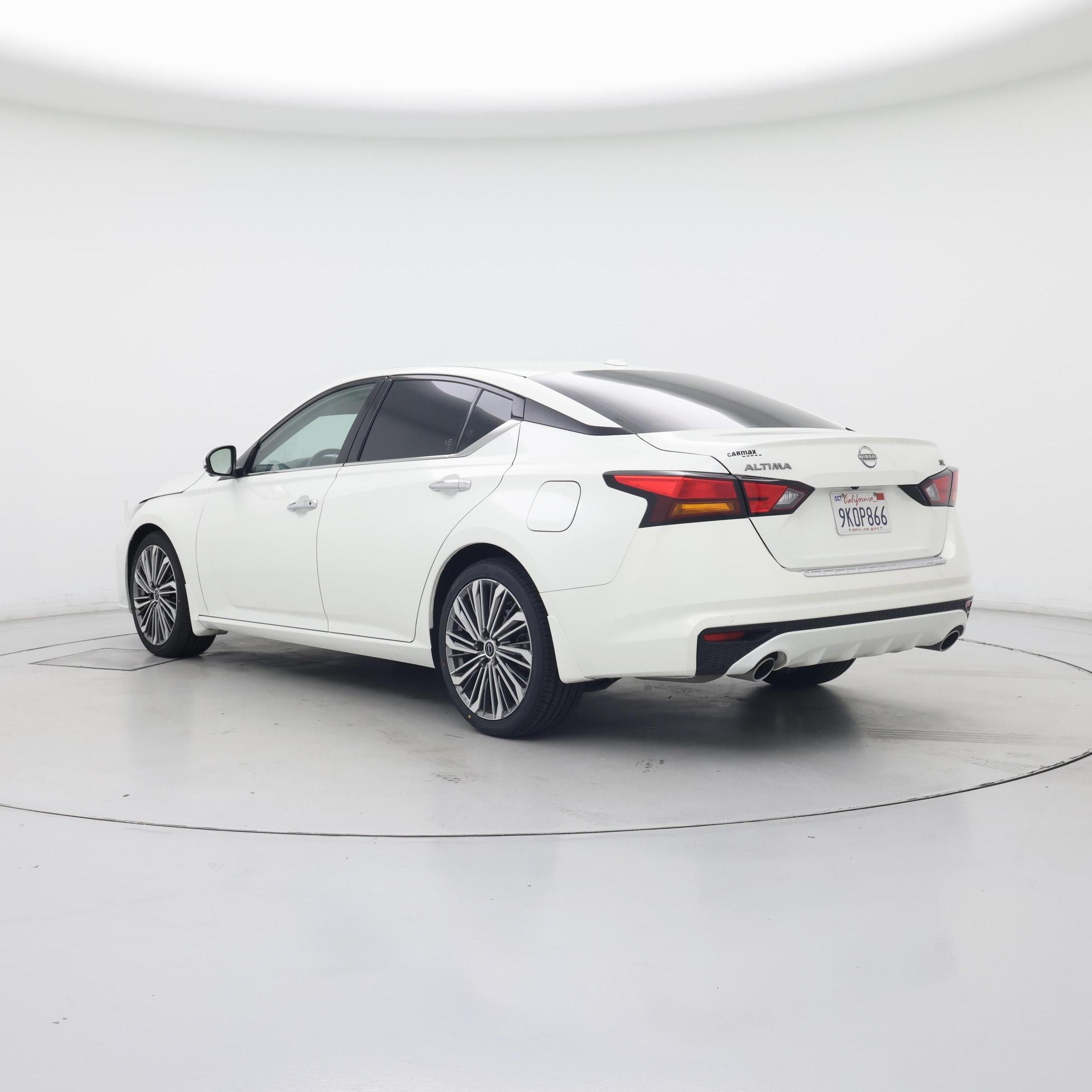 Thumbnail: 2023 Nissan Altima - 2