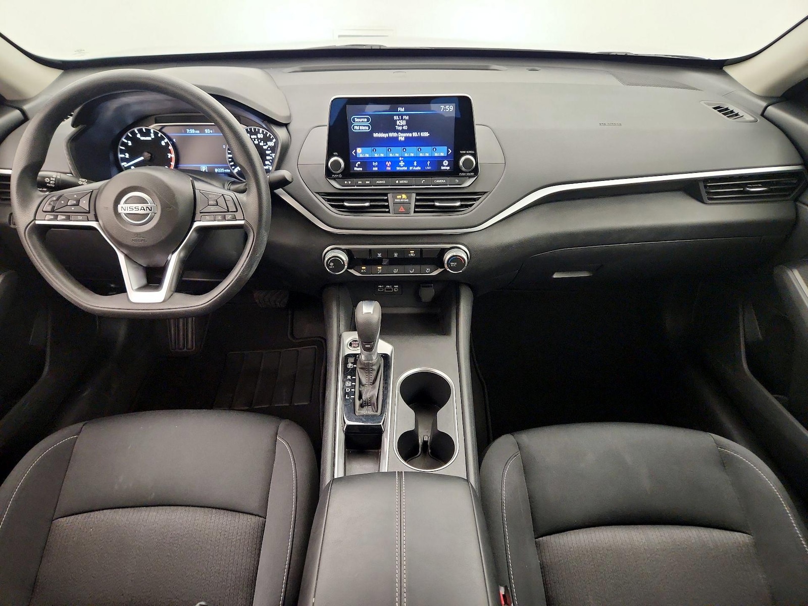 2022 Nissan Altima SV - Photo 10