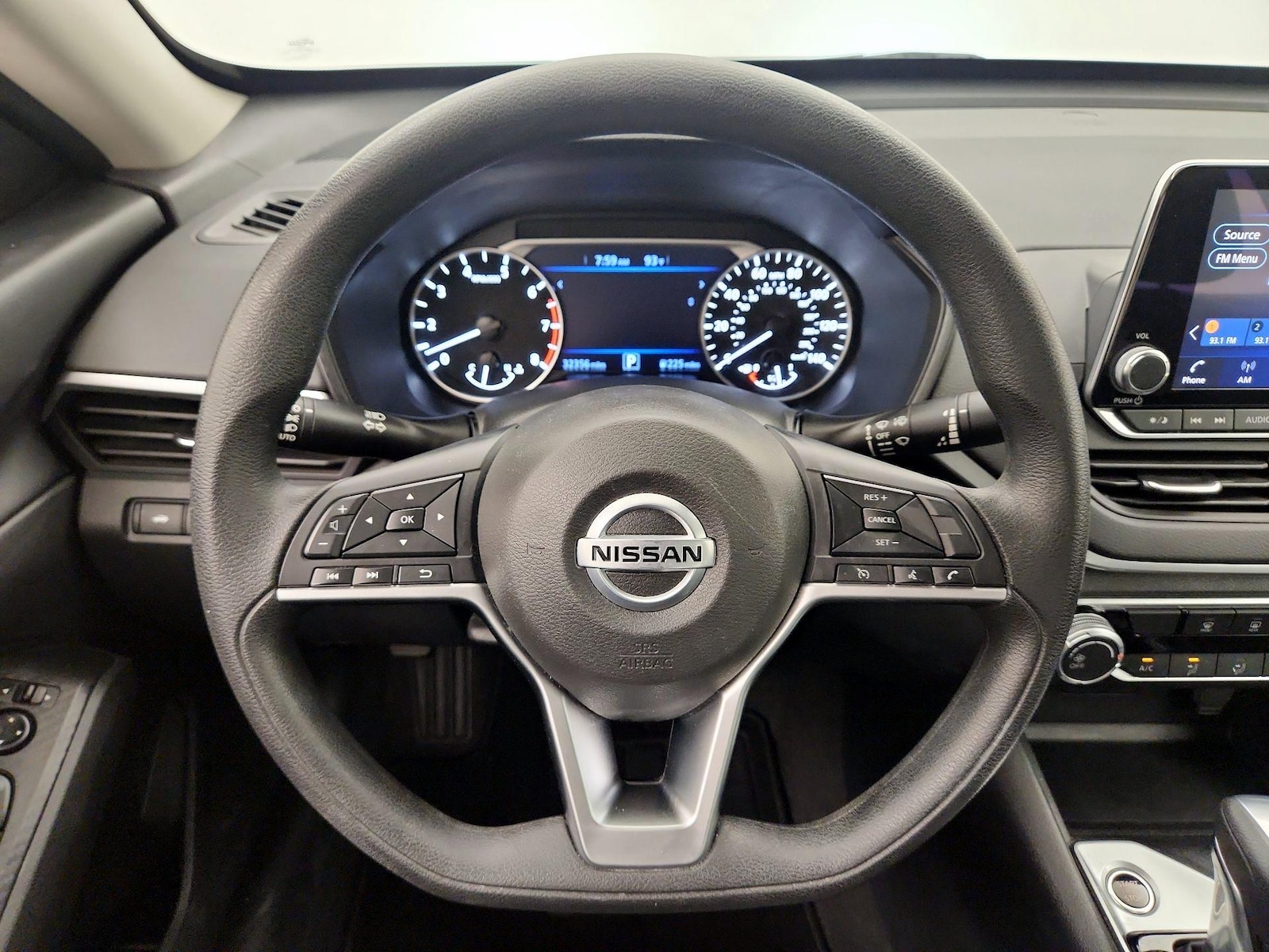 2022 Nissan Altima SV - Photo 11