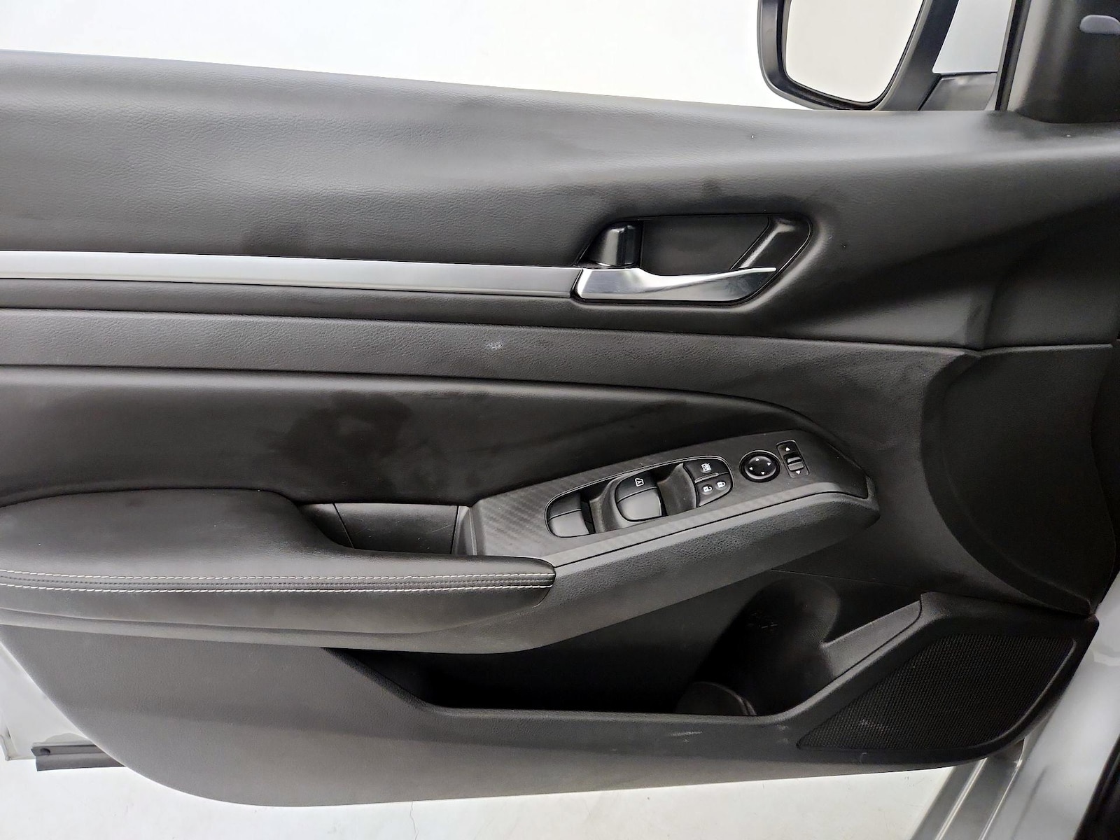 2022 Nissan Altima SV - Photo 13