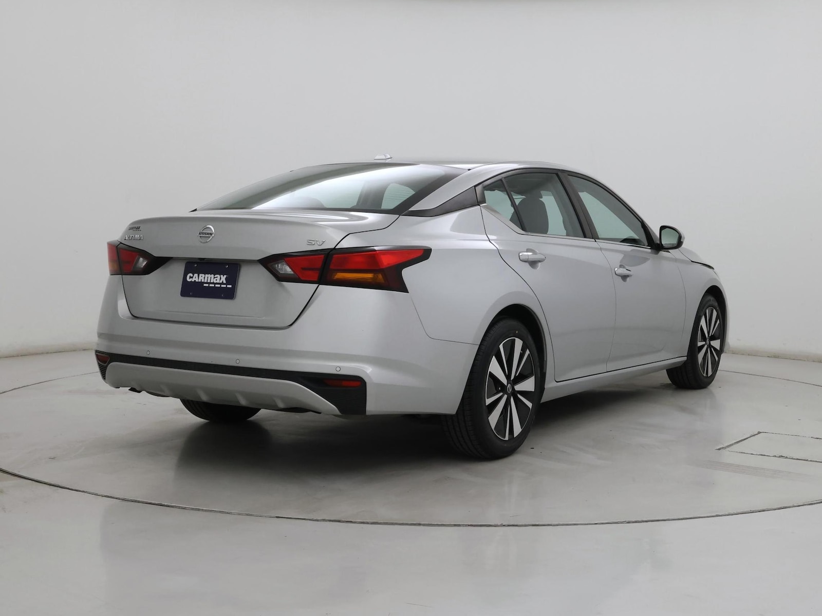 2022 Nissan Altima SV - Photo 9