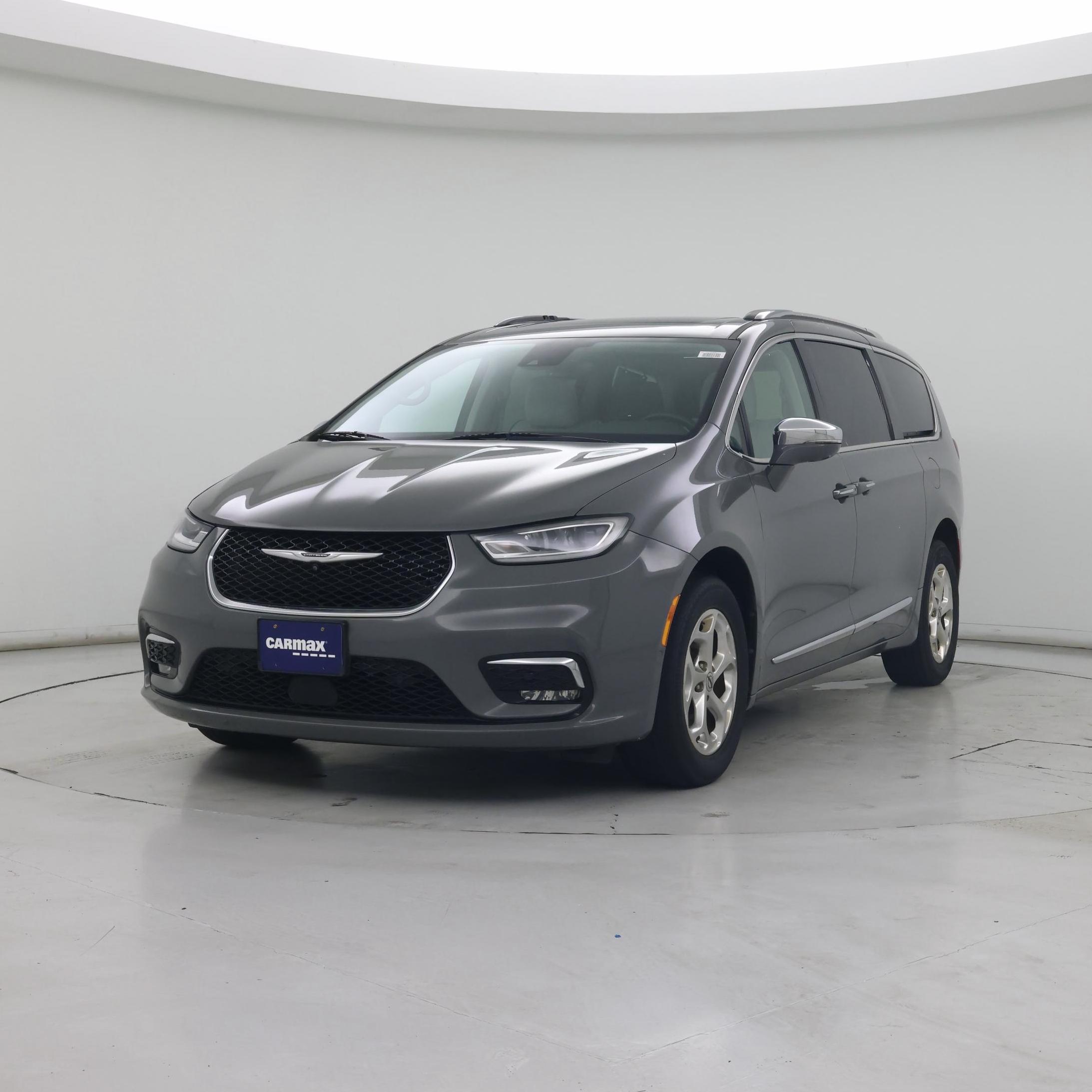 Thumbnail: 2021 Chrysler Pacifica - 4