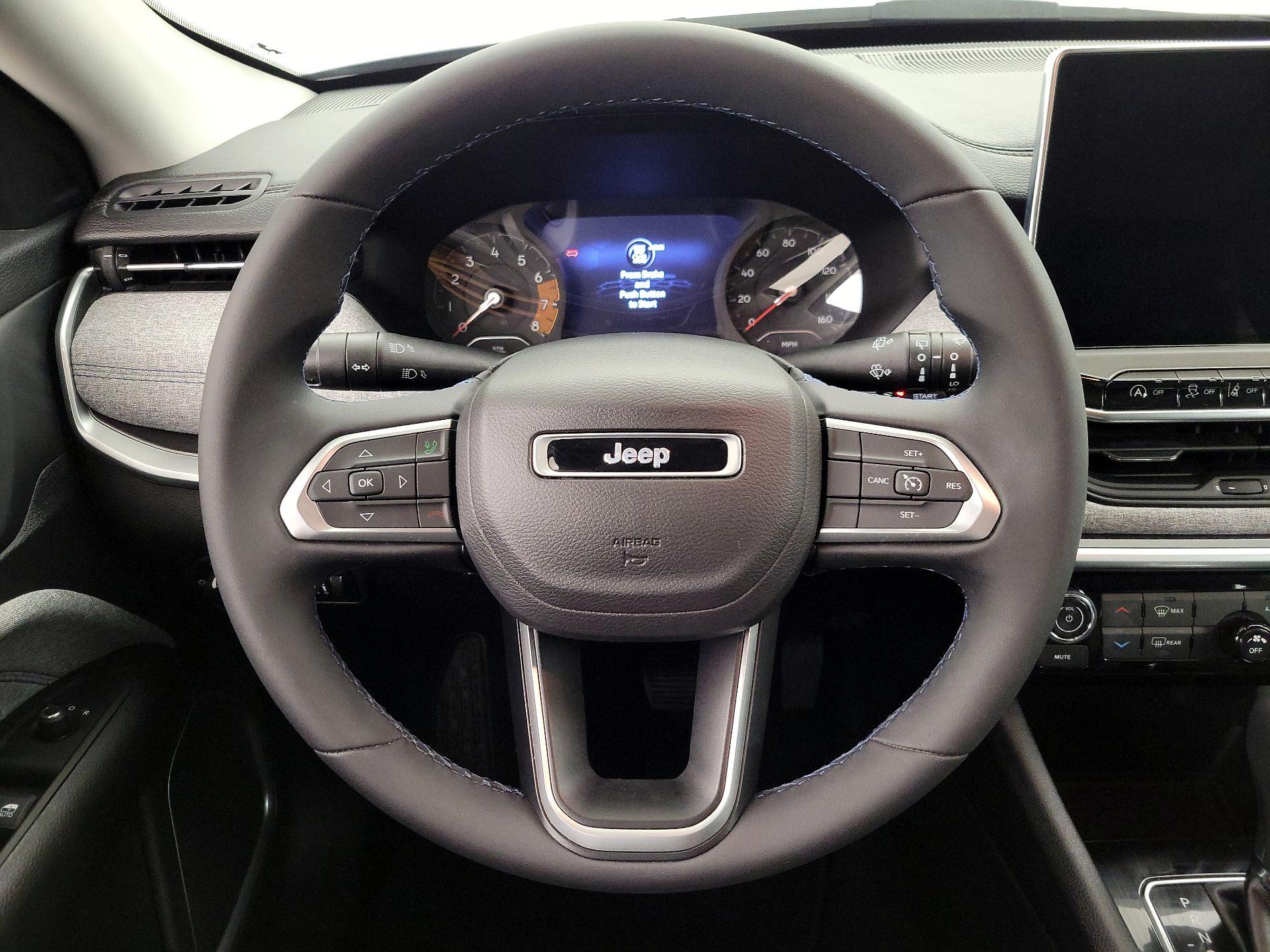 Thumbnail: 2022 Jeep Compass - 10