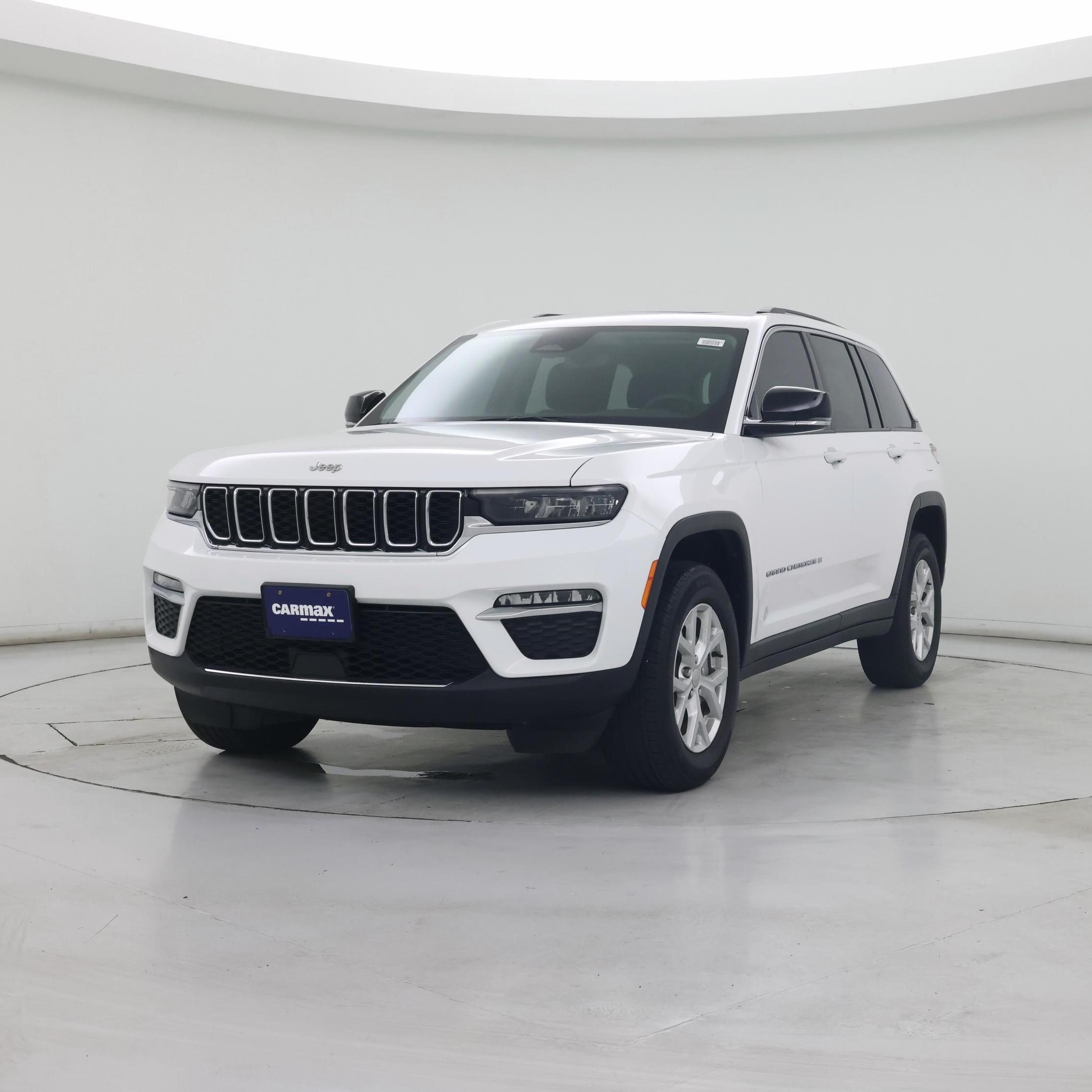 Thumbnail: 2023 Jeep Grand Cherokee - 4