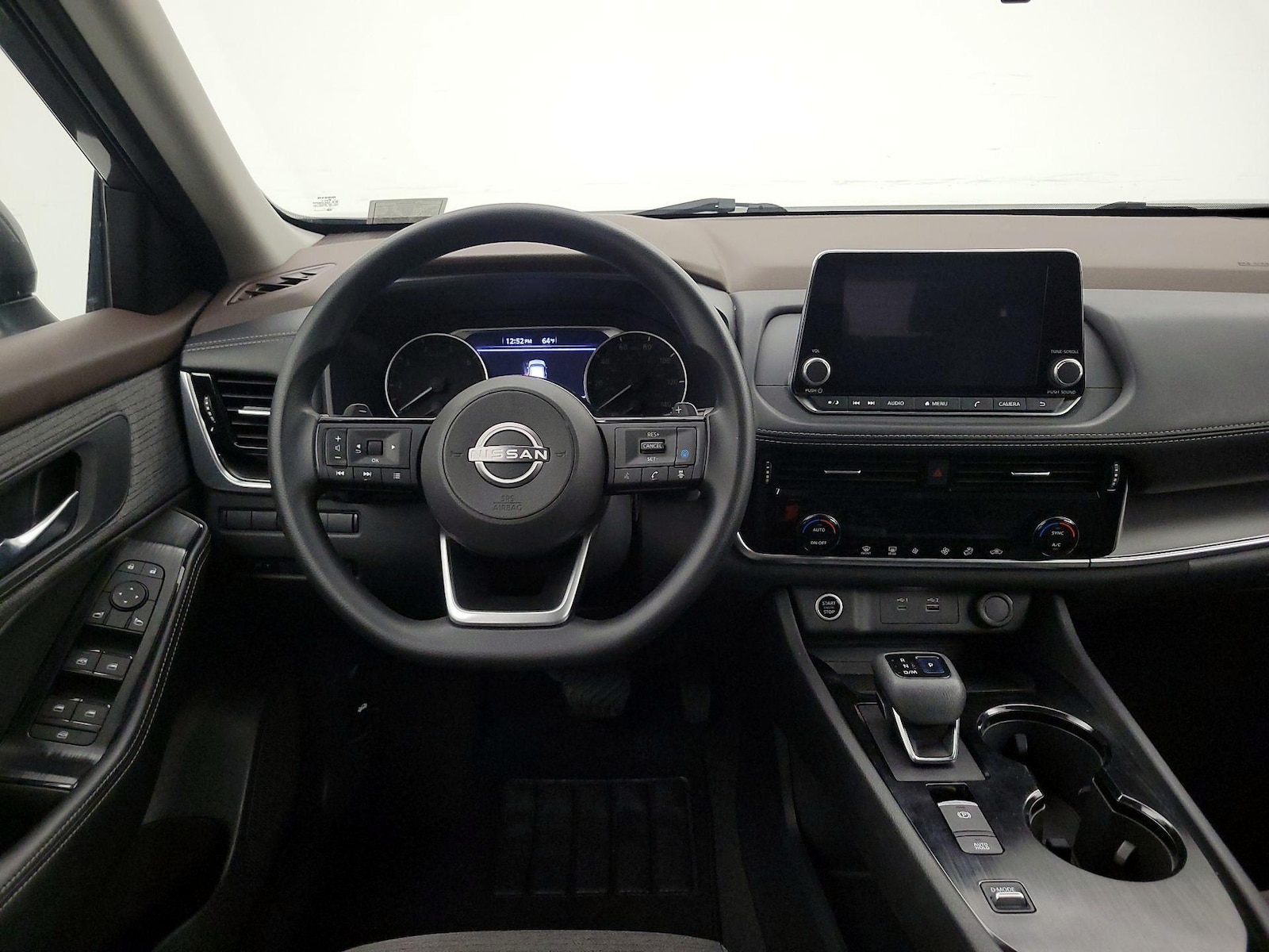 2022 Nissan Rogue SV - Photo 11