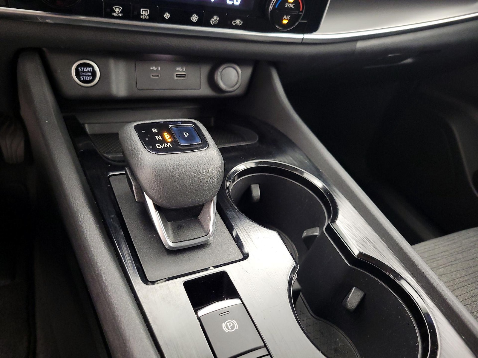 2022 Nissan Rogue SV - Photo 18