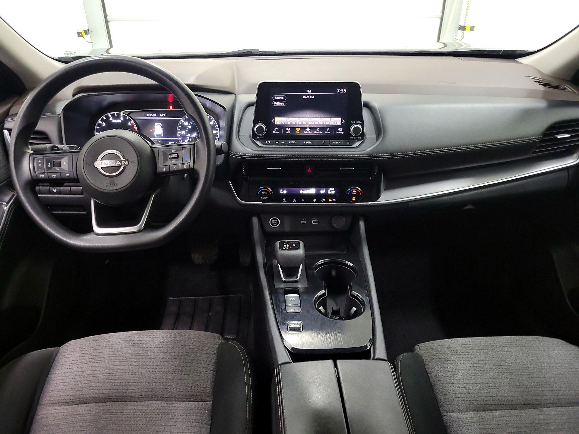 Thumbnail: 2023 Nissan Rogue - 9