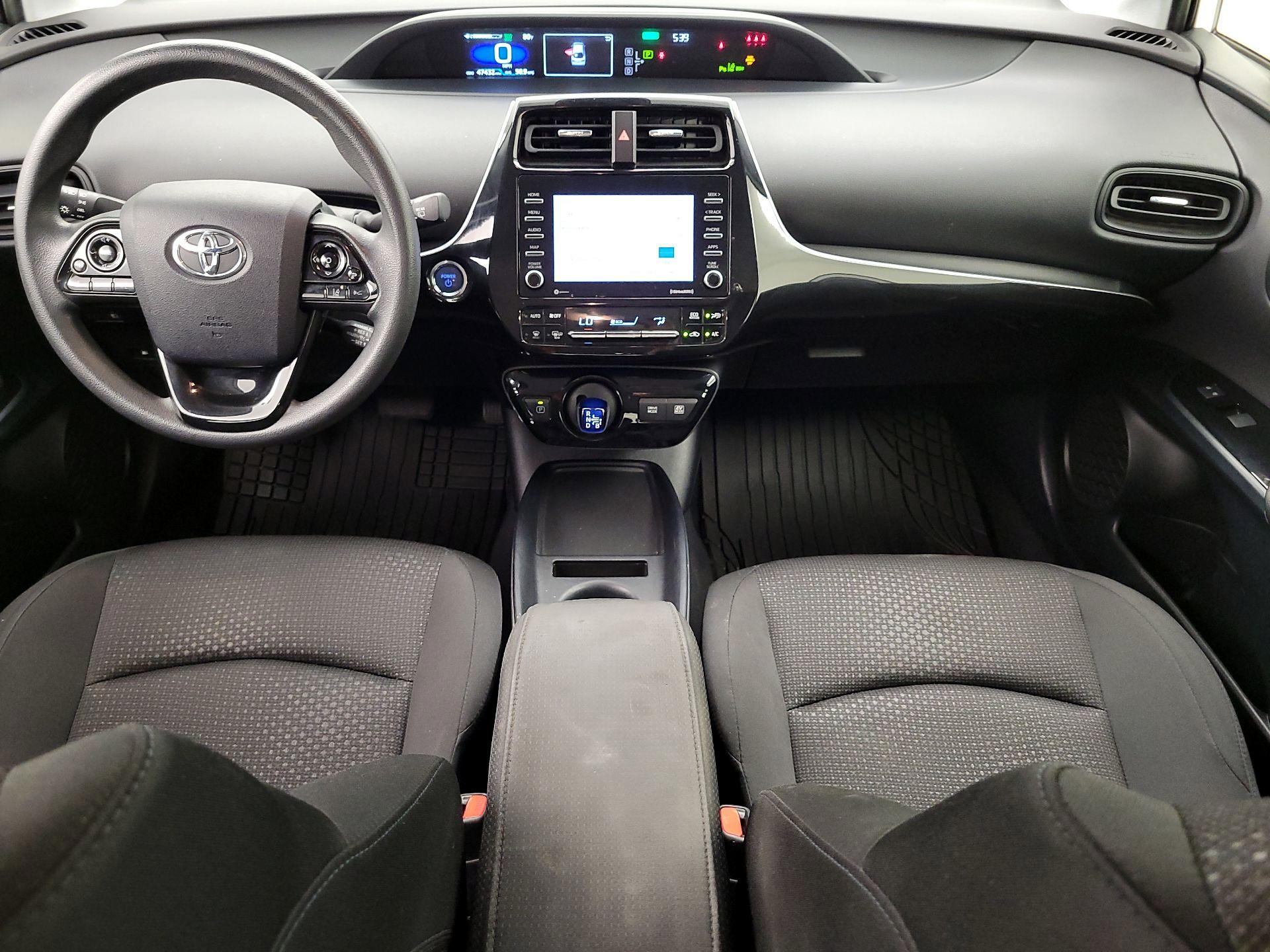 Thumbnail: 2022 Toyota Prius - 9