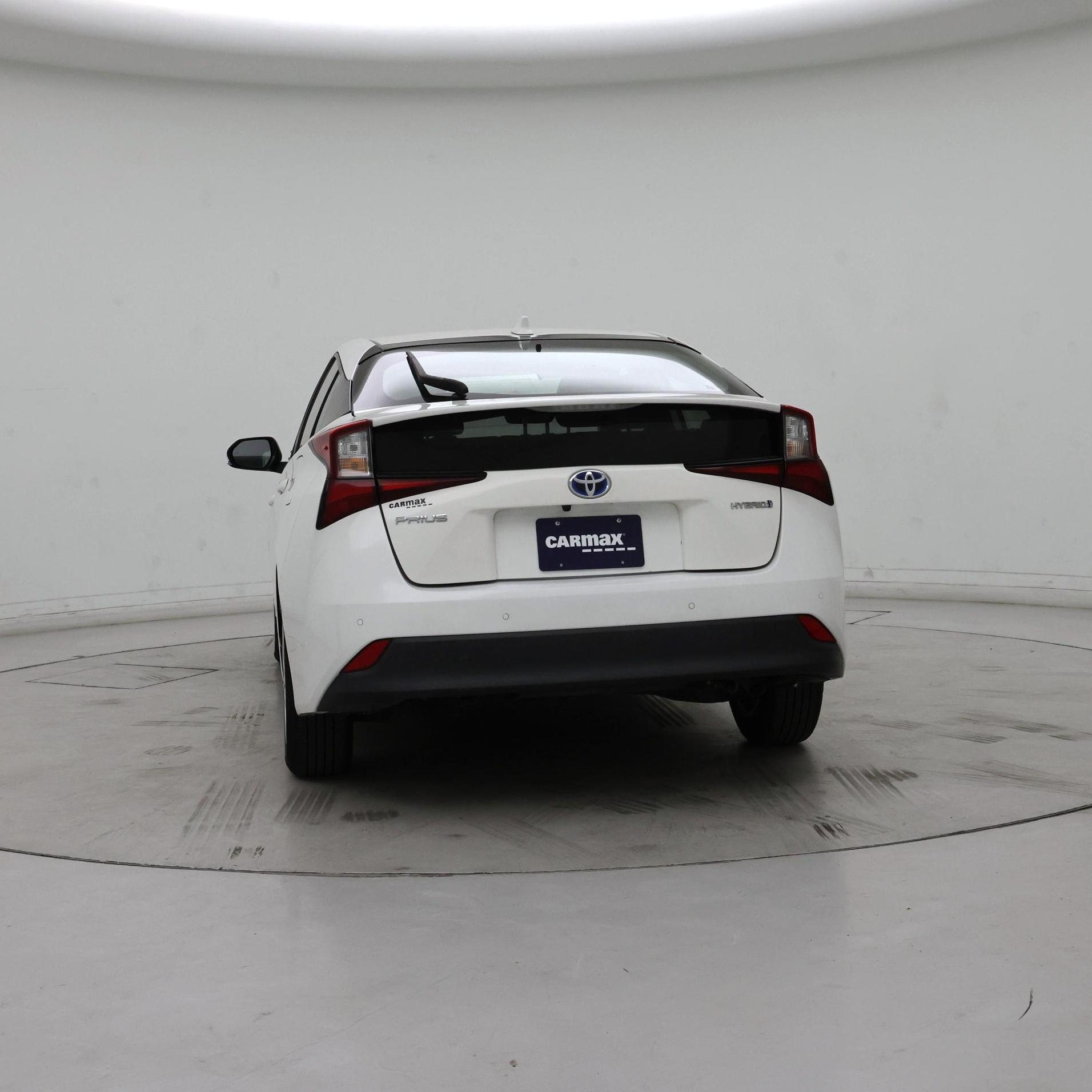 Thumbnail: 2022 Toyota Prius - 6