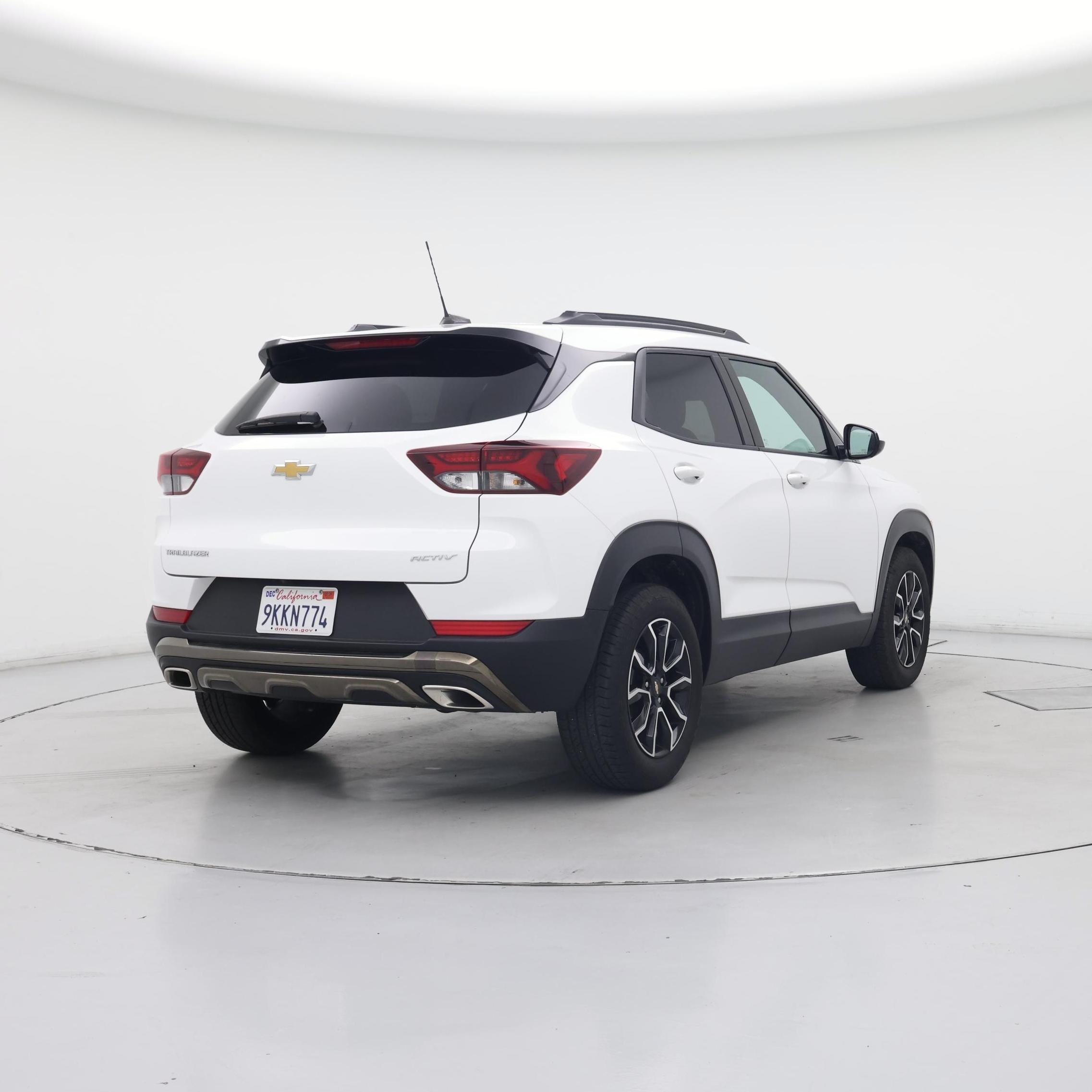 Thumbnail: 2023 Chevrolet TrailBlazer - 8