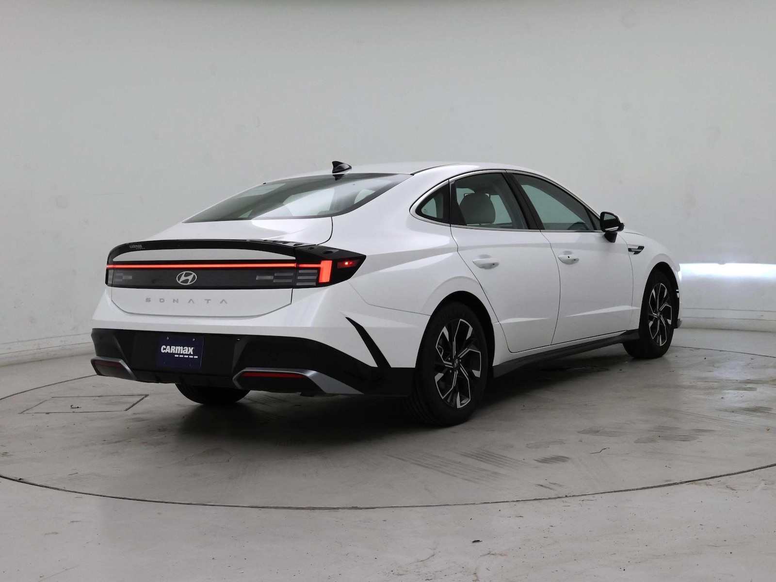 2025 Hyundai Sonata SEL - Photo 9