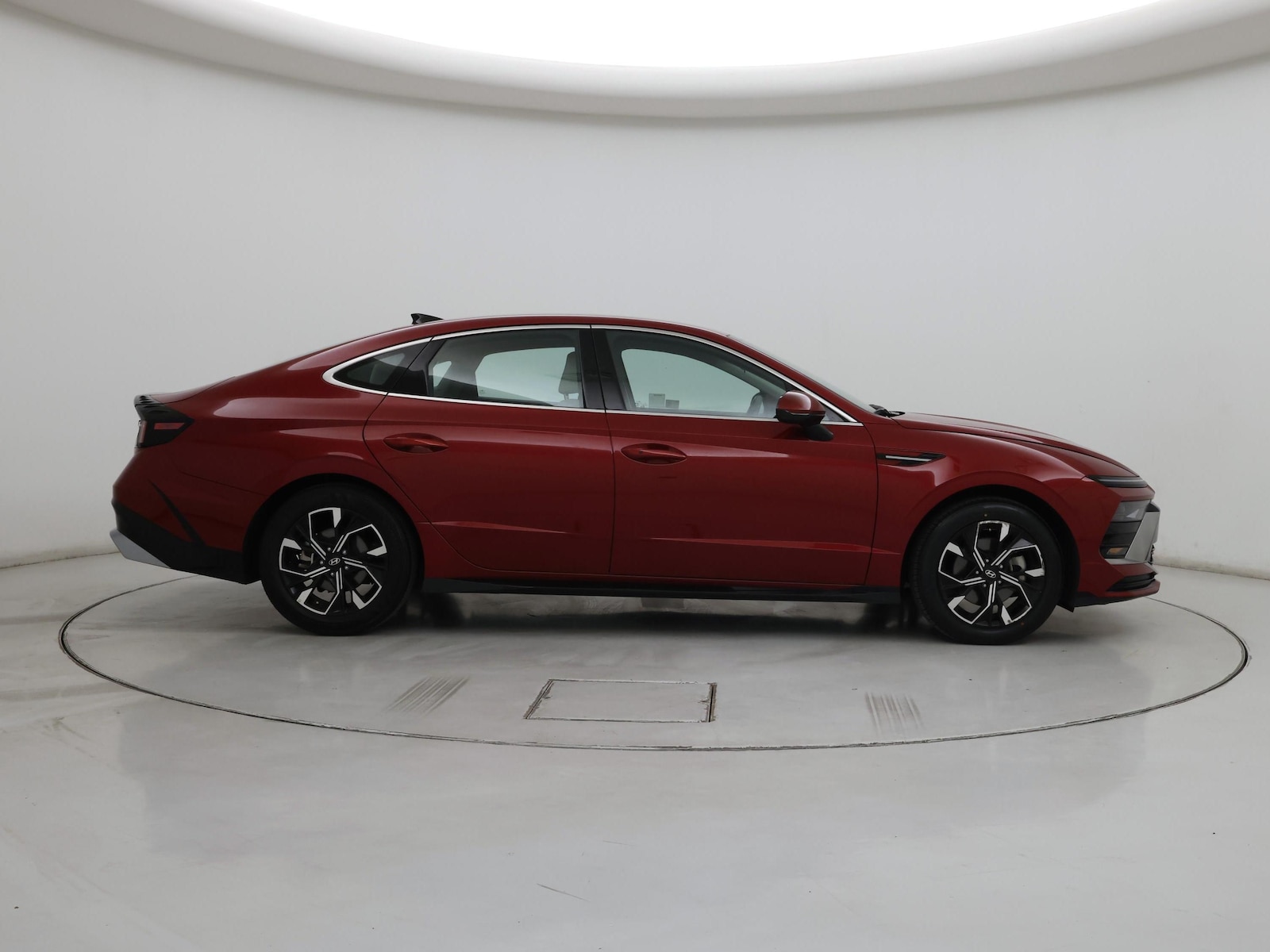 2025 Hyundai Sonata SEL - Photo 8