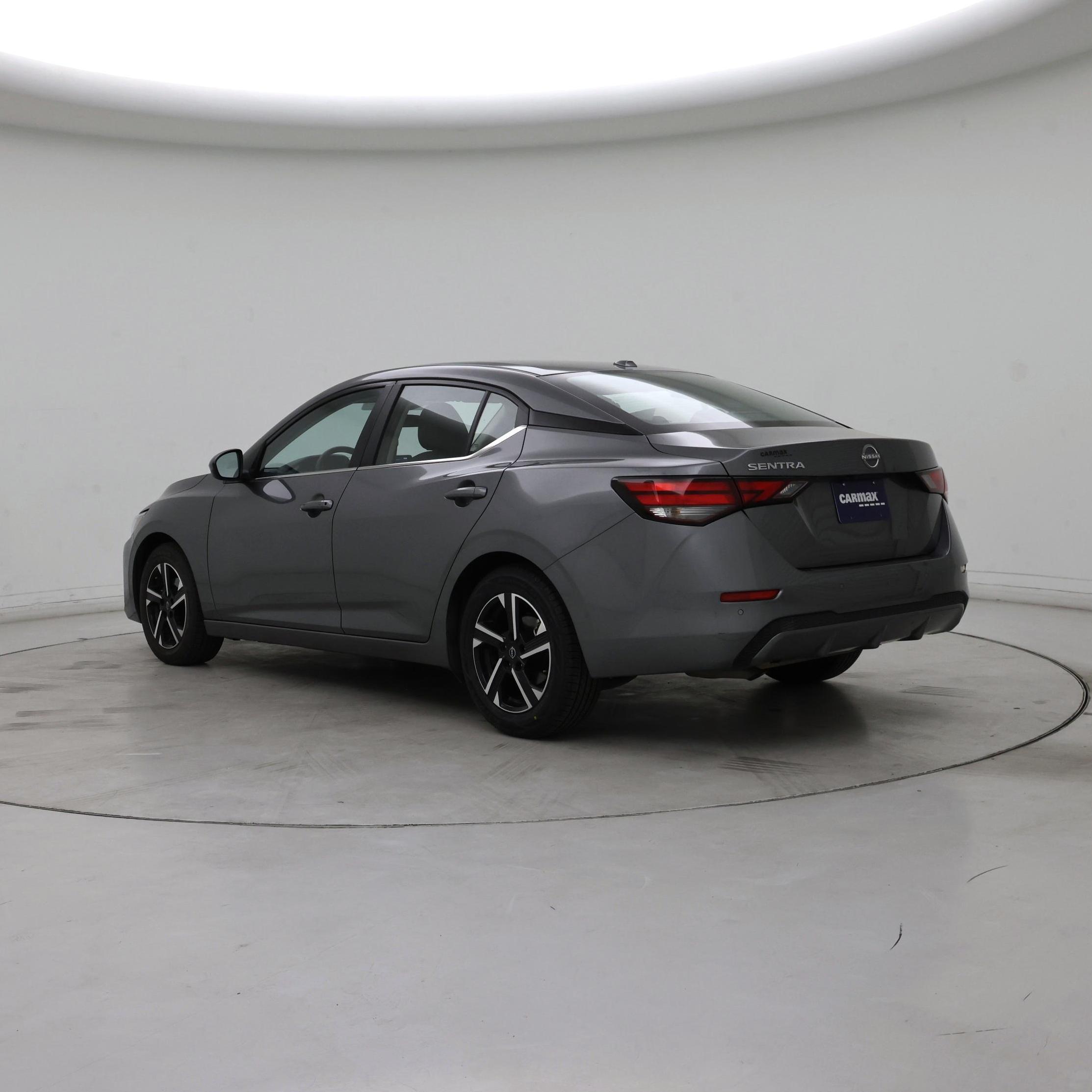 Thumbnail: 2025 Nissan Sentra - 2