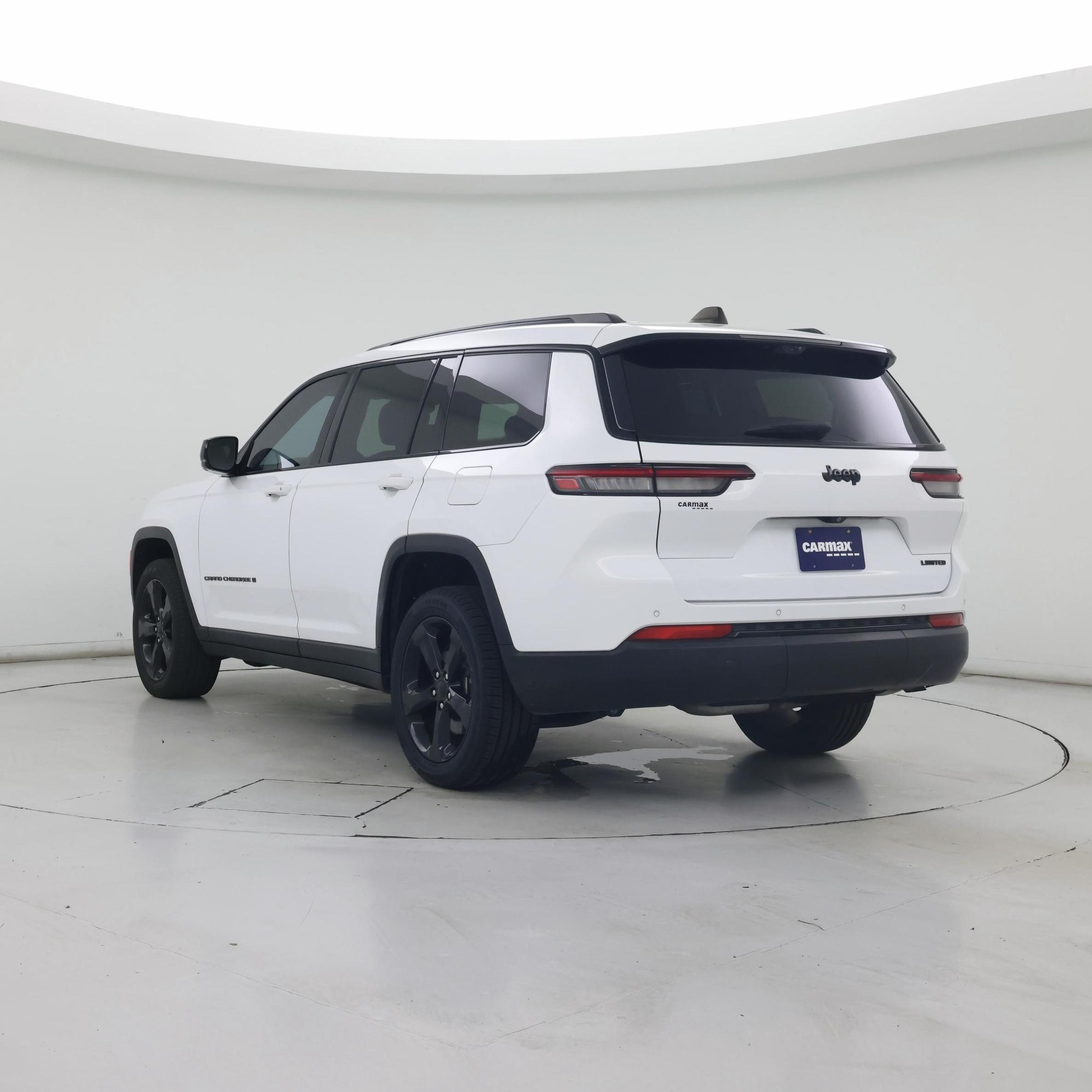Thumbnail: 2023 Jeep Grand Cherokee L - 2