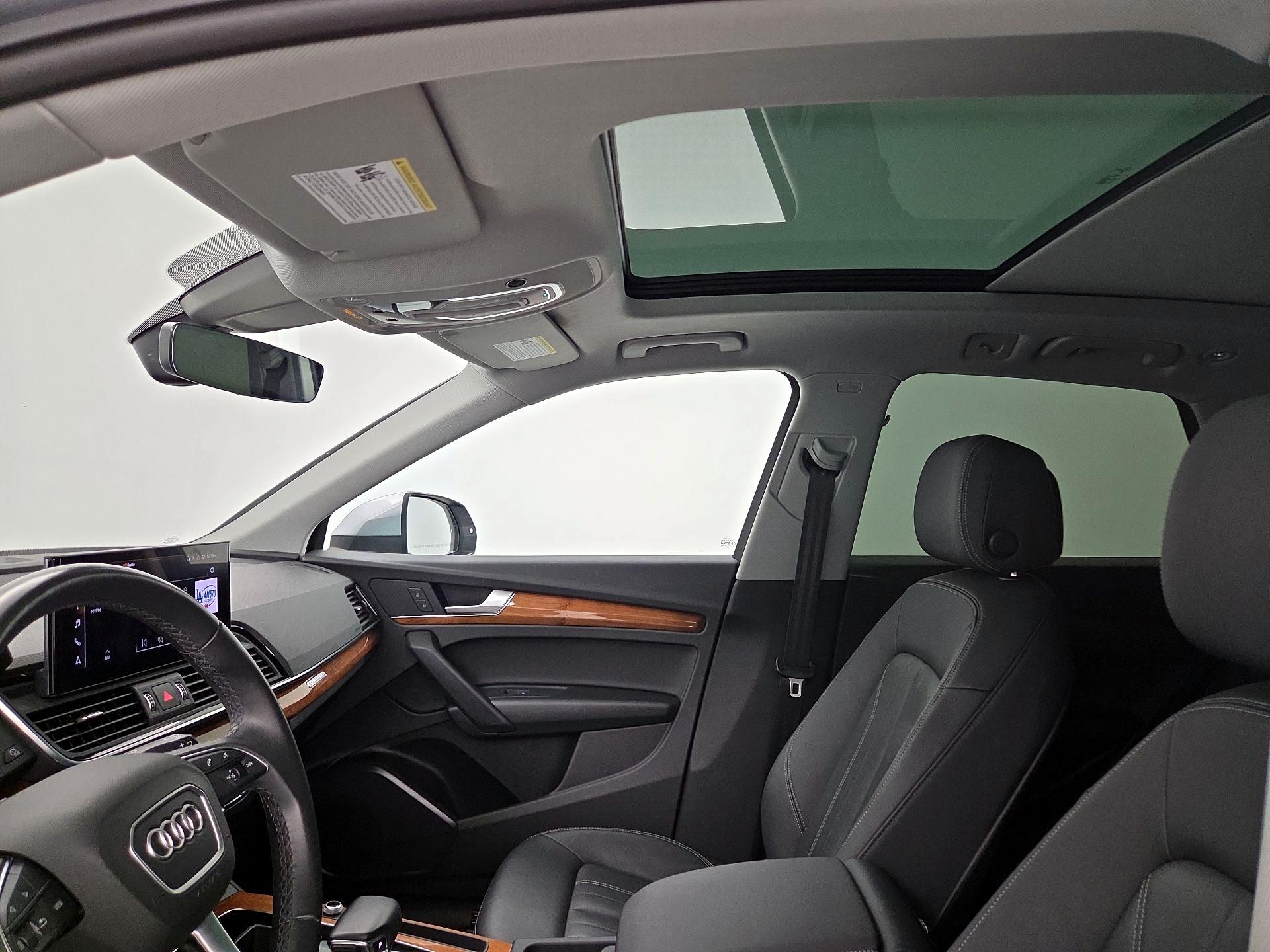 Thumbnail: 2022 Audi Q5 - 19