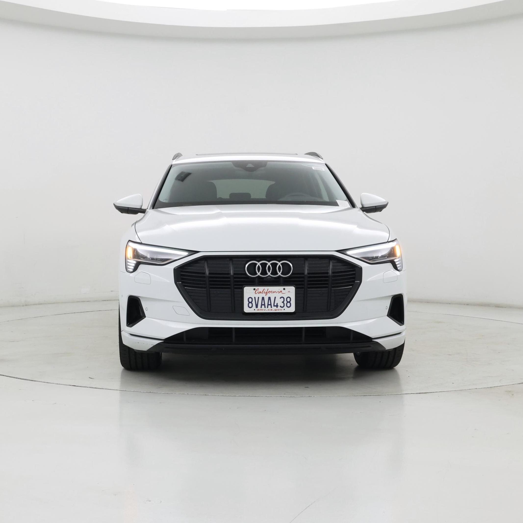 Thumbnail: 2021 Audi e-tron - 5