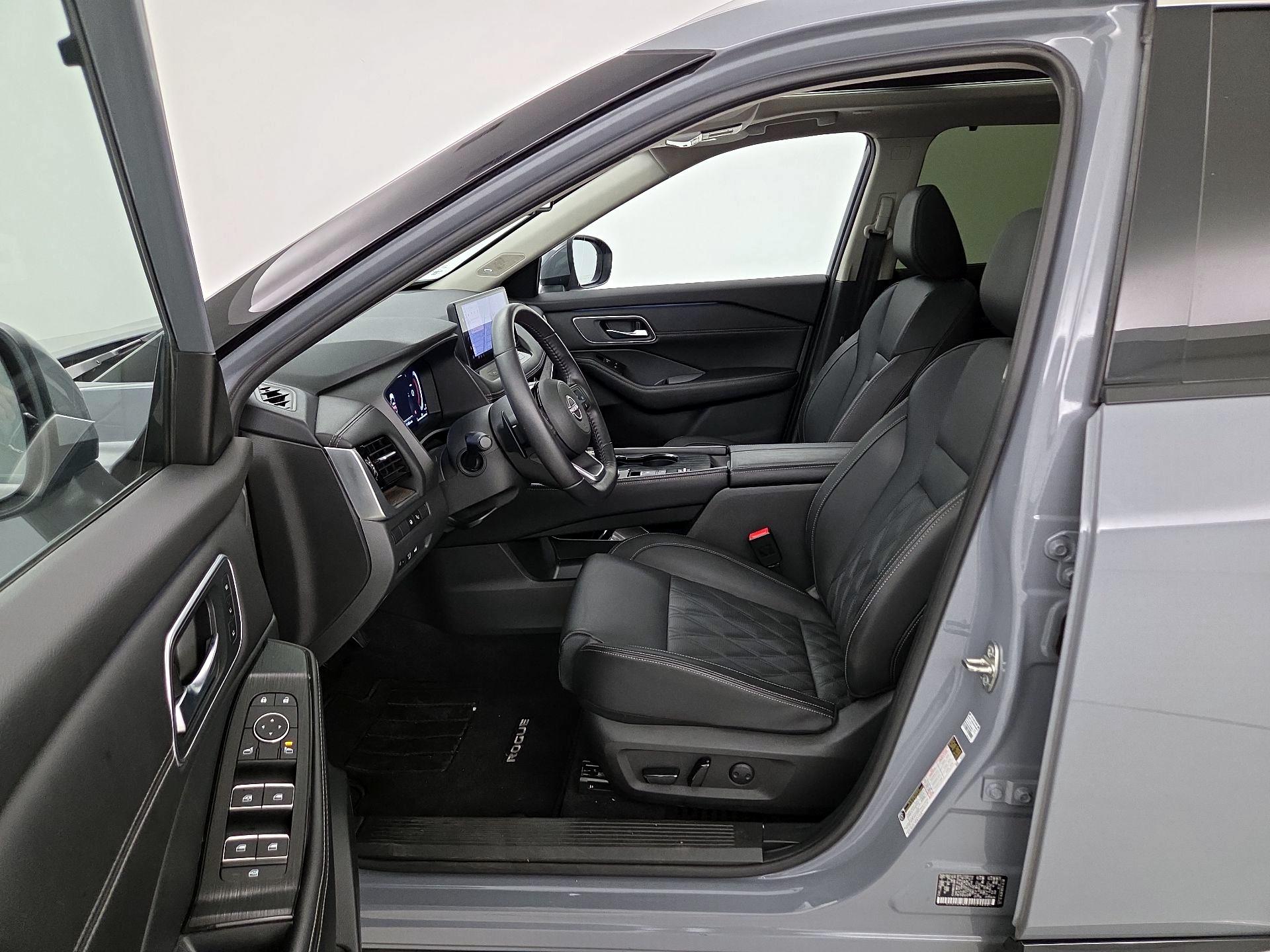 Thumbnail: 2024 Nissan Rogue - 11