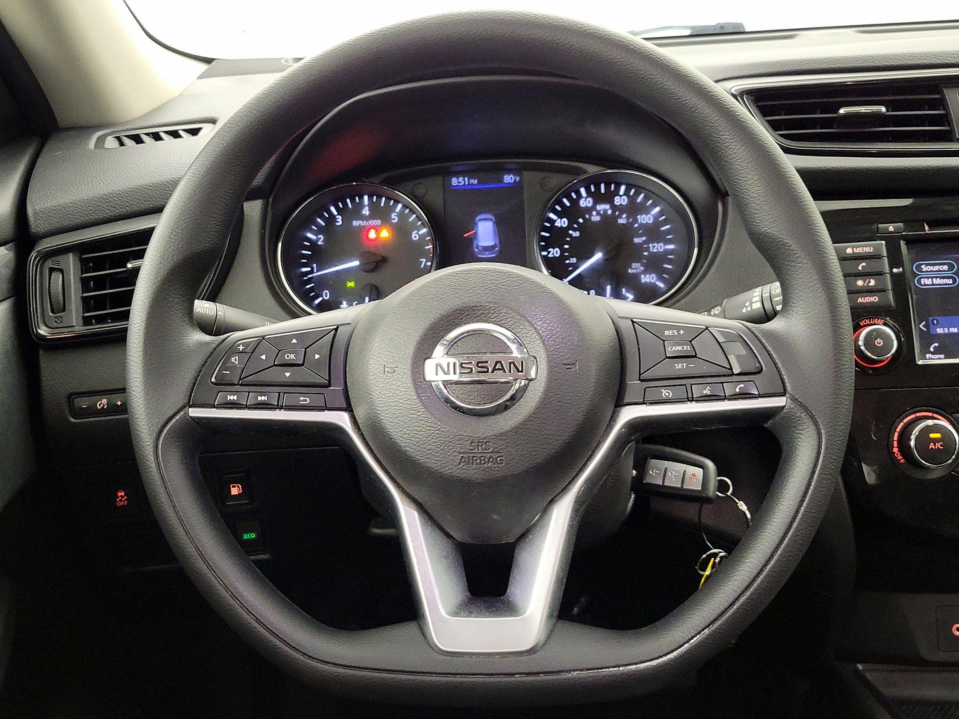 Thumbnail: 2020 Nissan Rogue - 10