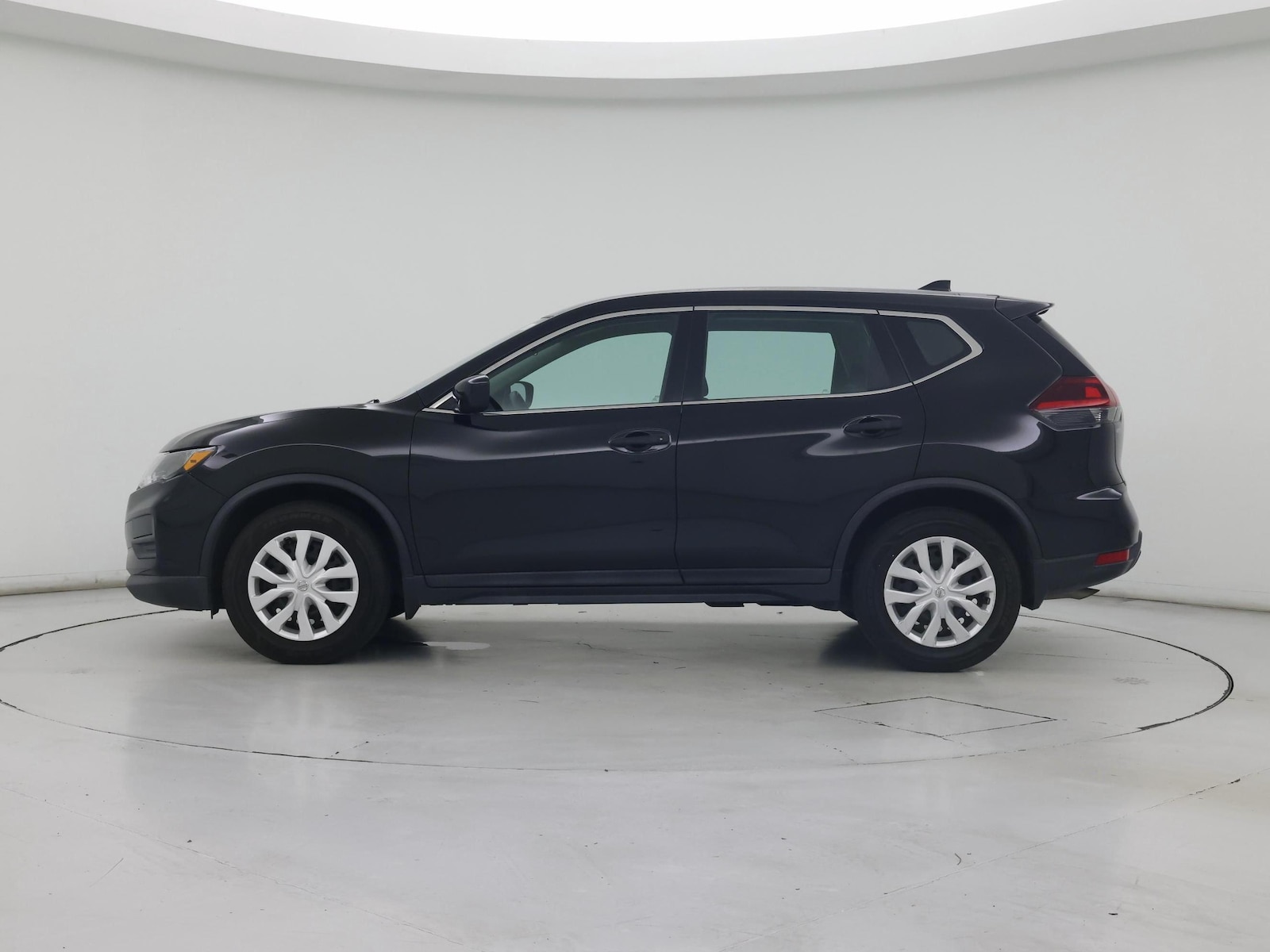 2020 Nissan Rogue S - Photo 4