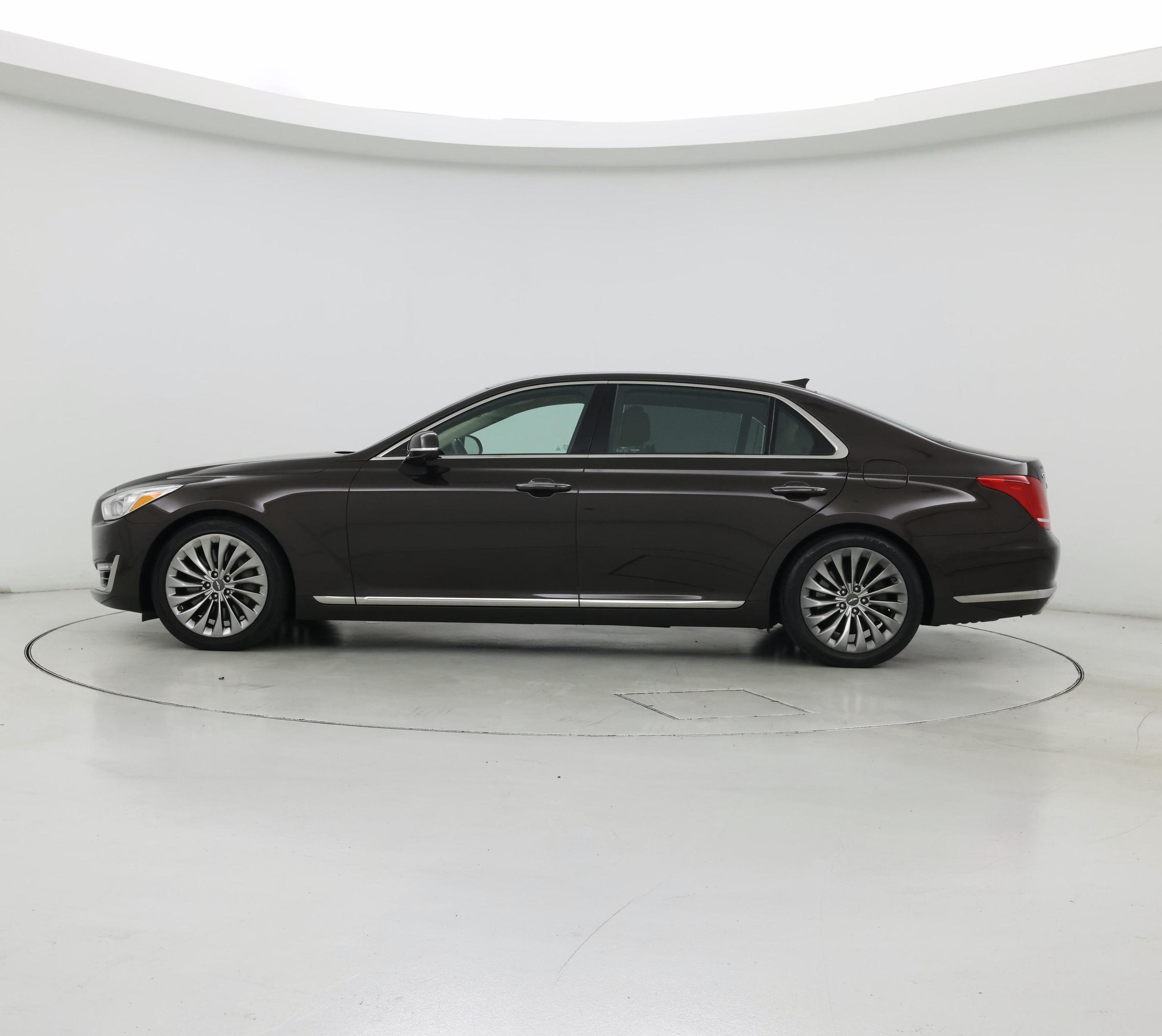 Thumbnail: 2019 Genesis G90 - 3