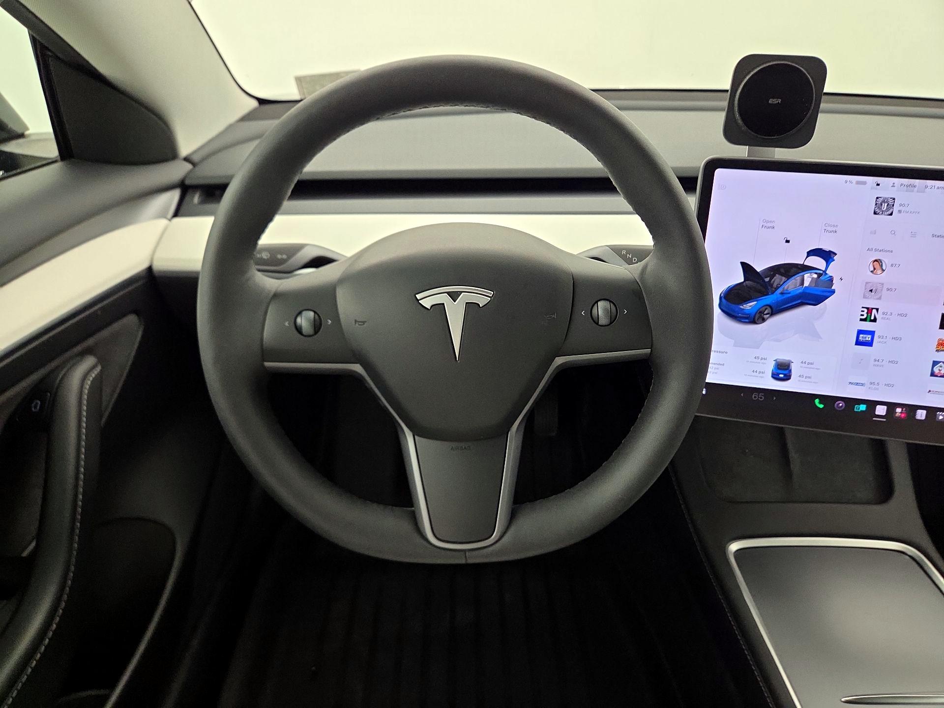 Thumbnail: 2023 Tesla Model 3 - 10