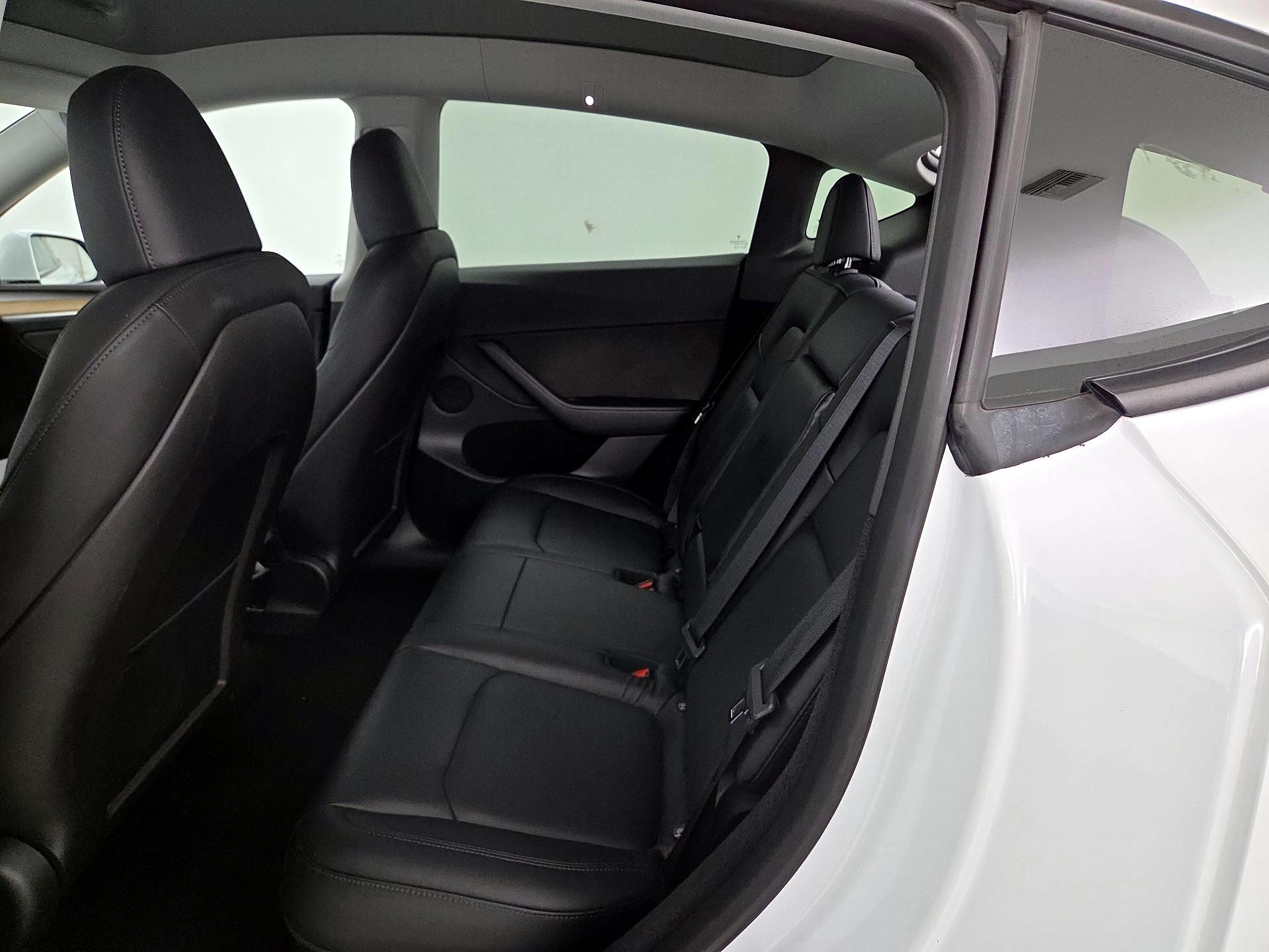 Thumbnail: 2023 Tesla Model Y - 19