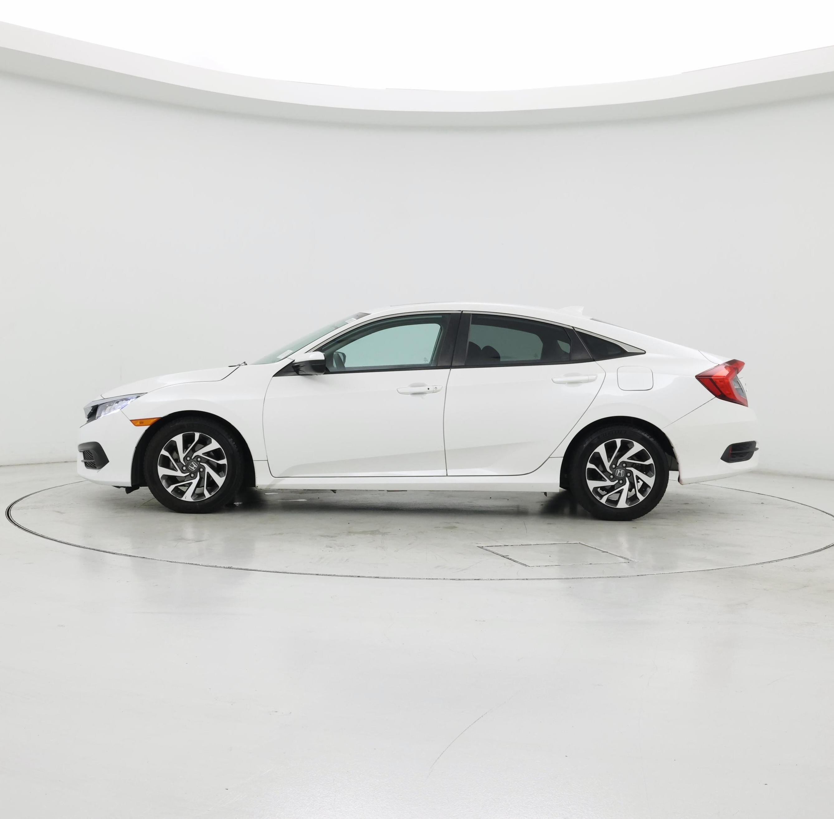 Thumbnail: 2018 Honda Civic - 3
