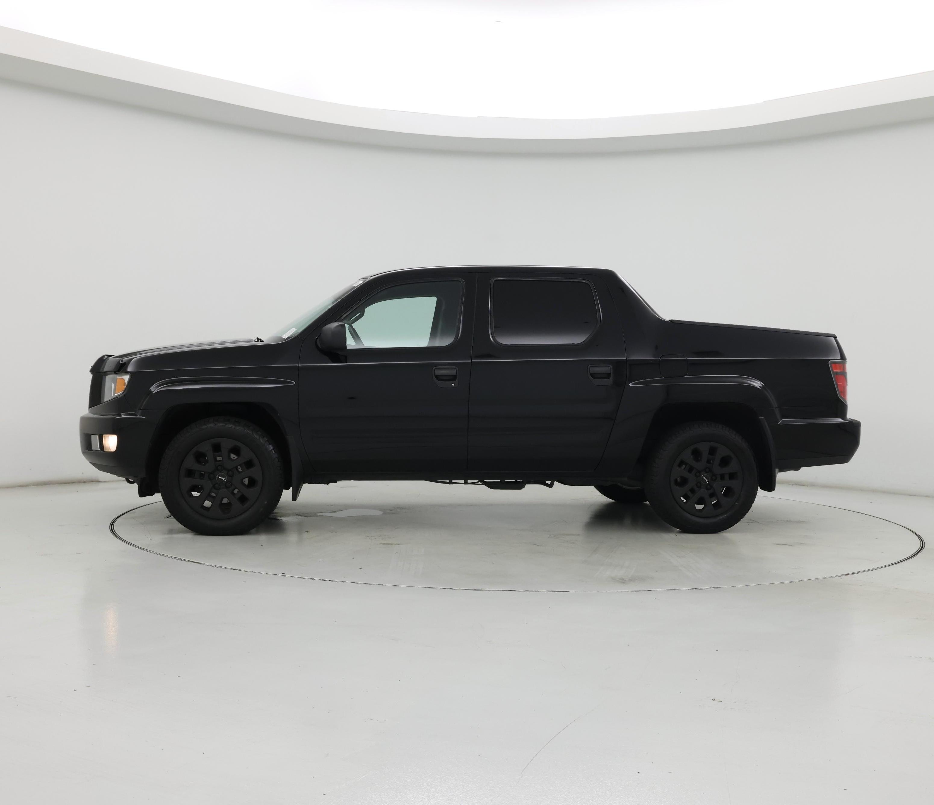 Thumbnail: 2014 Honda Ridgeline - 3