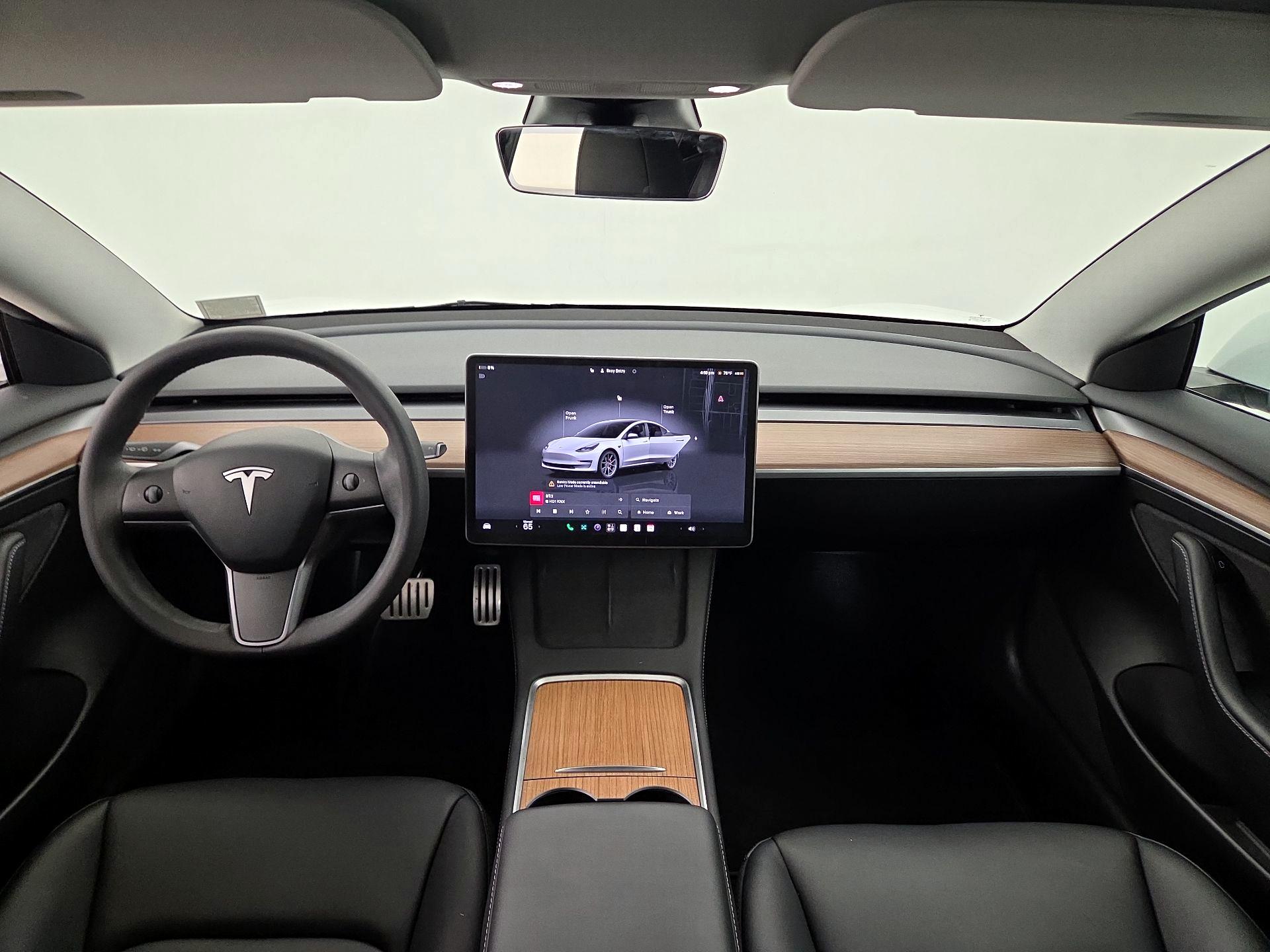 Thumbnail: 2023 Tesla Model 3 - 9