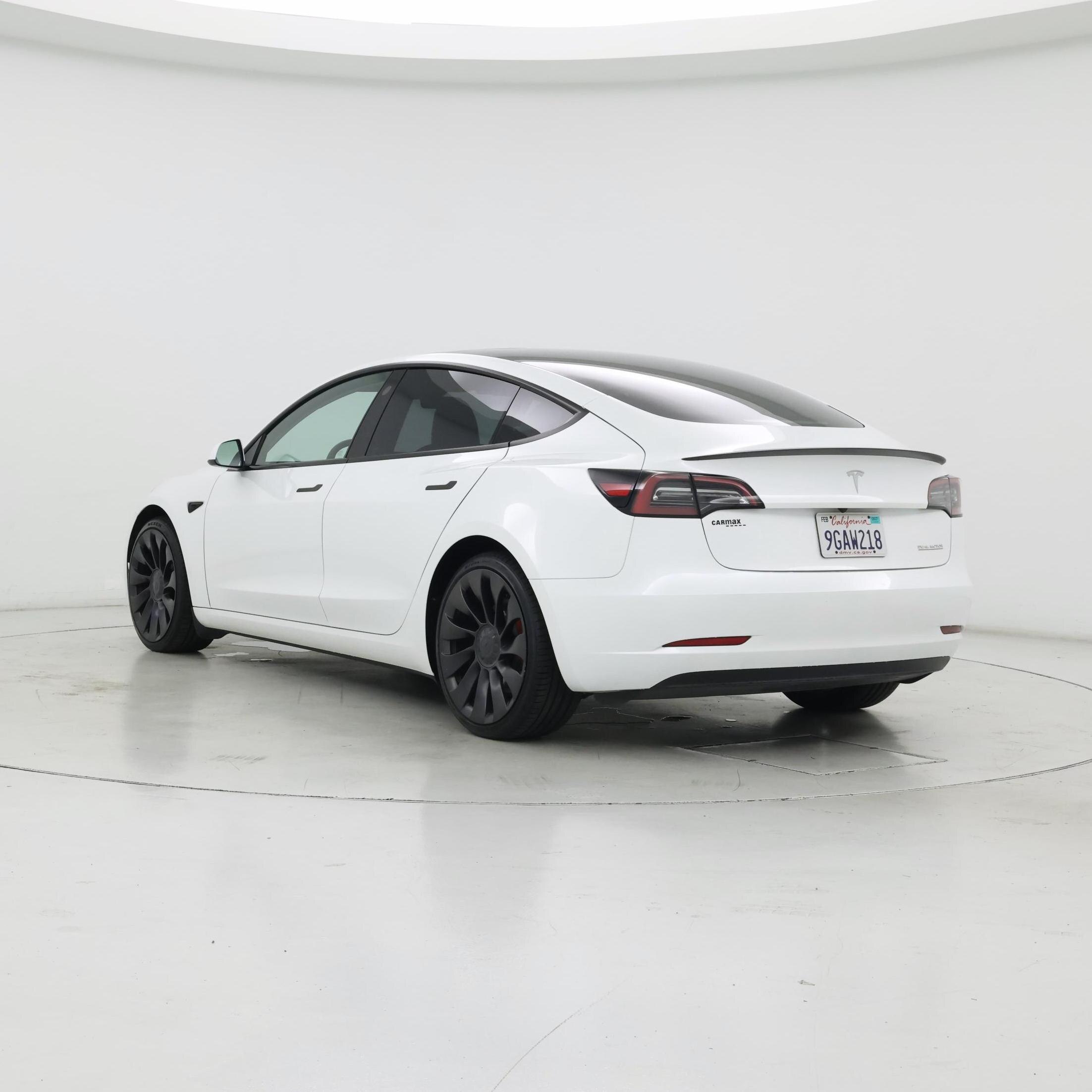 Thumbnail: 2023 Tesla Model 3 - 2