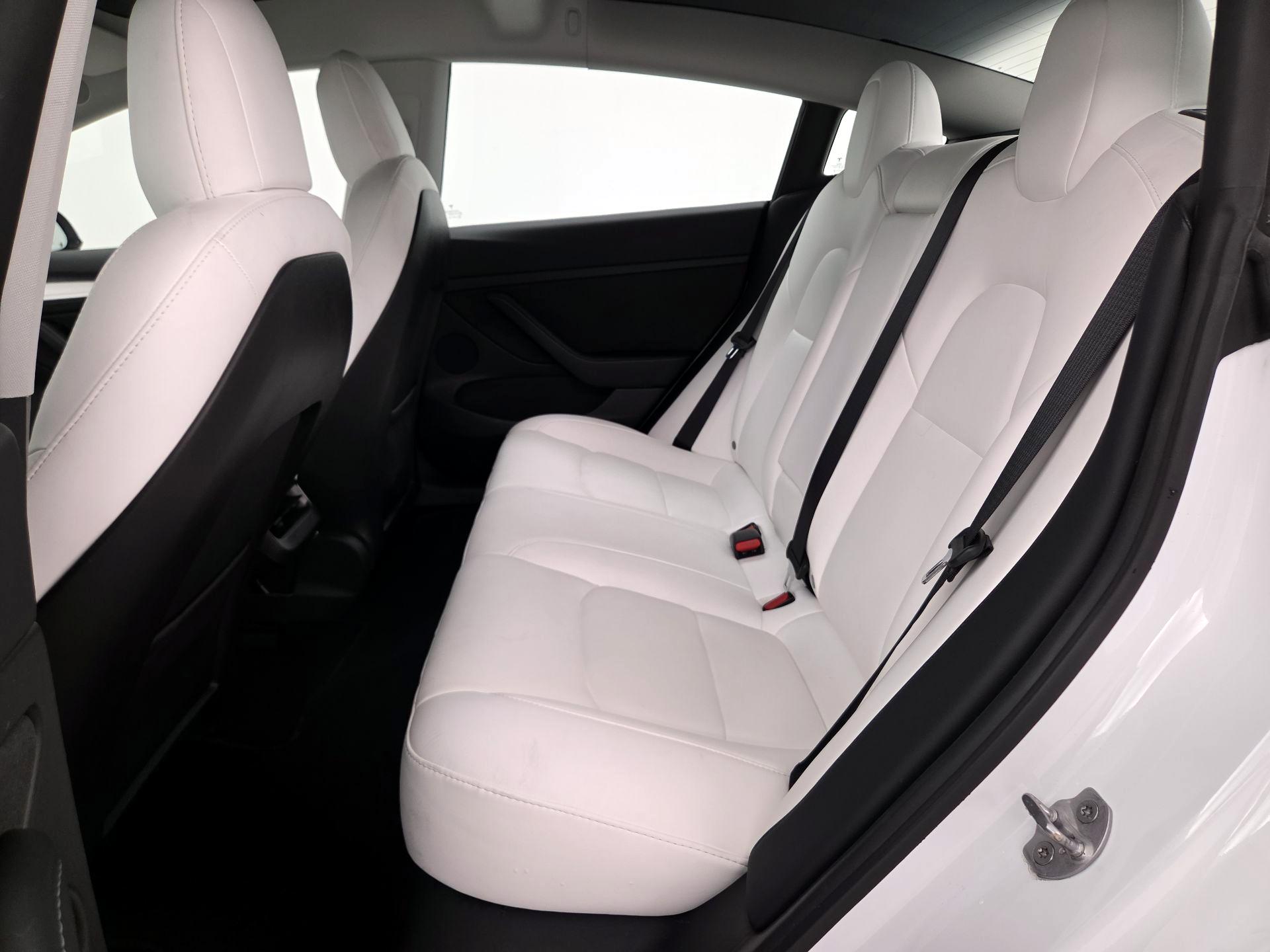 Thumbnail: 2021 Tesla Model 3 - 20