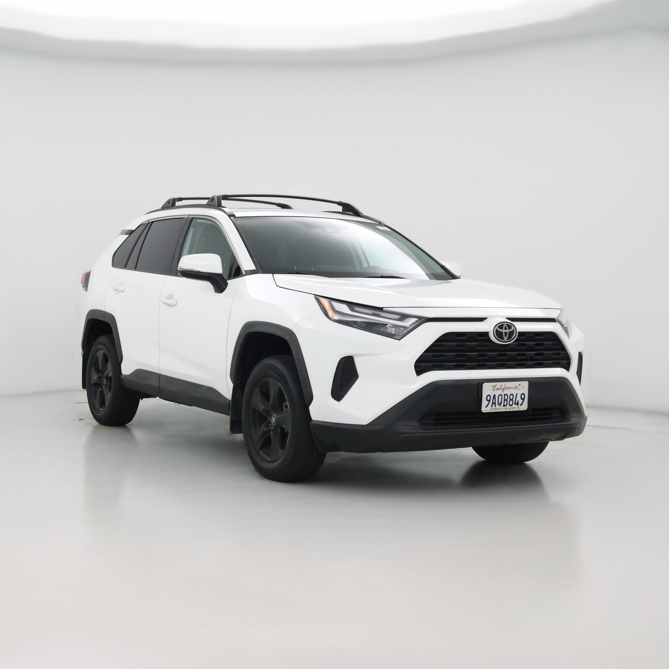 Thumbnail: 2022 Toyota RAV4 - 1