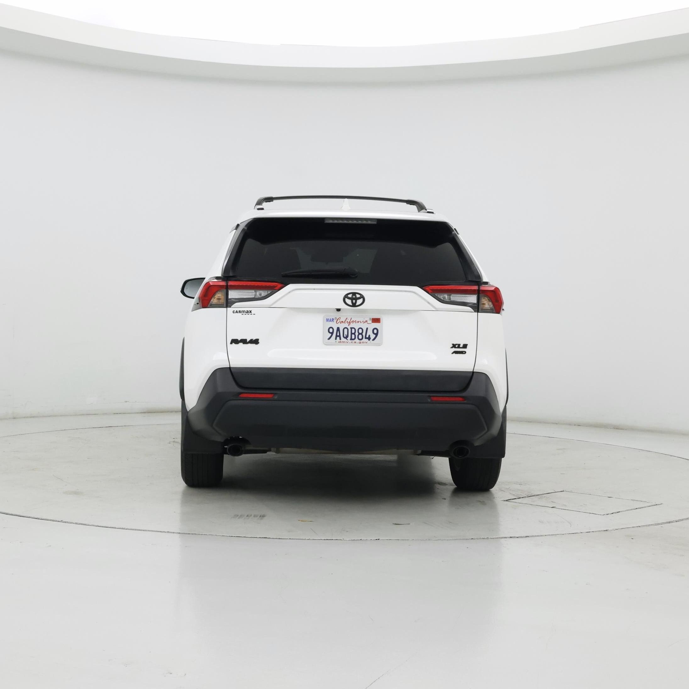 Thumbnail: 2022 Toyota RAV4 - 6