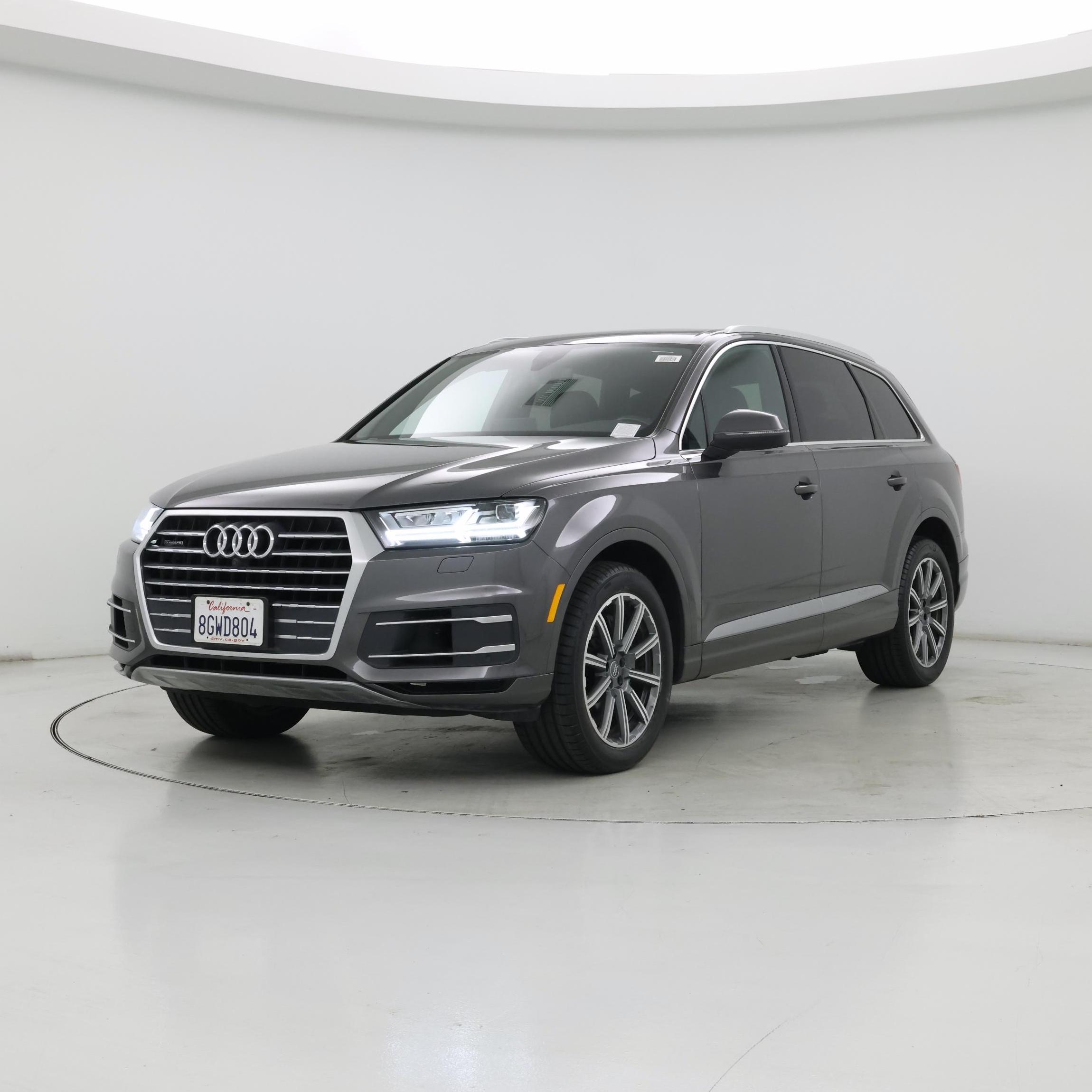 Thumbnail: 2019 Audi Q7 - 4