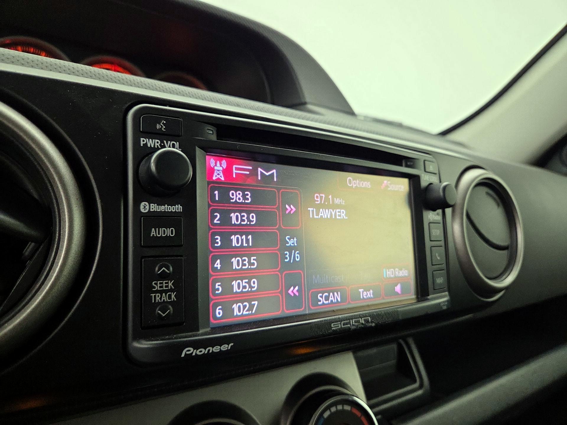 Thumbnail: 2014 Scion xB - 14